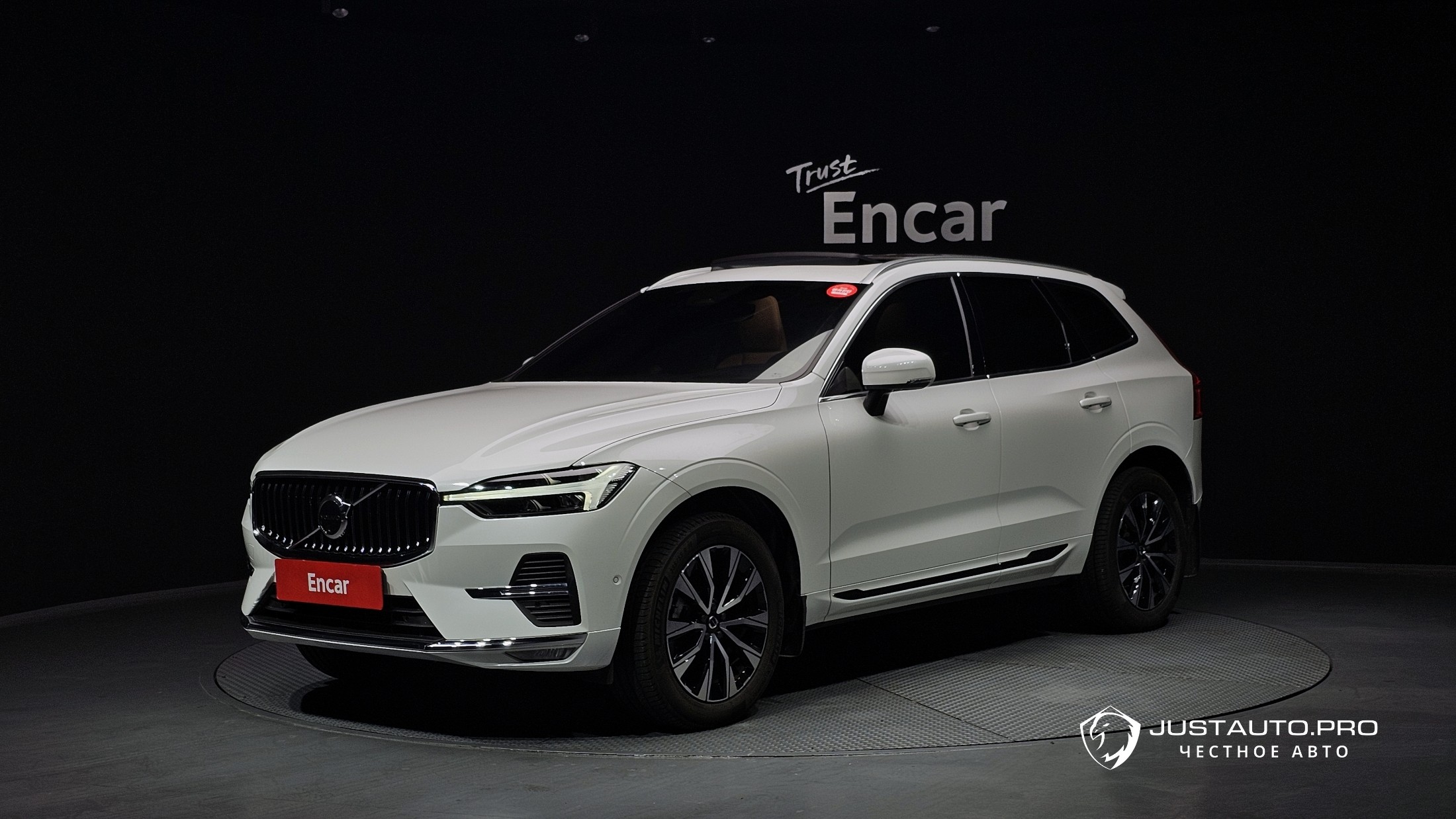 Автомобиль Volvo XC60