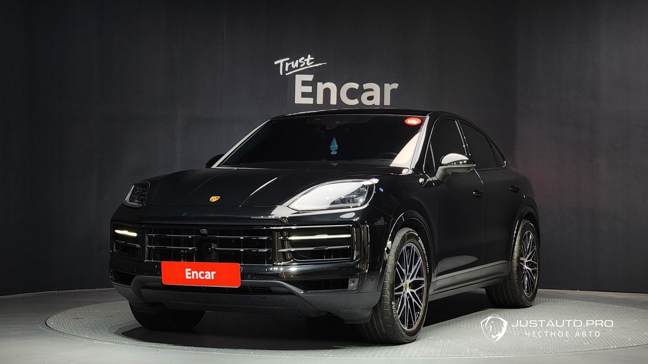 Автомобиль Porsche Cayenne