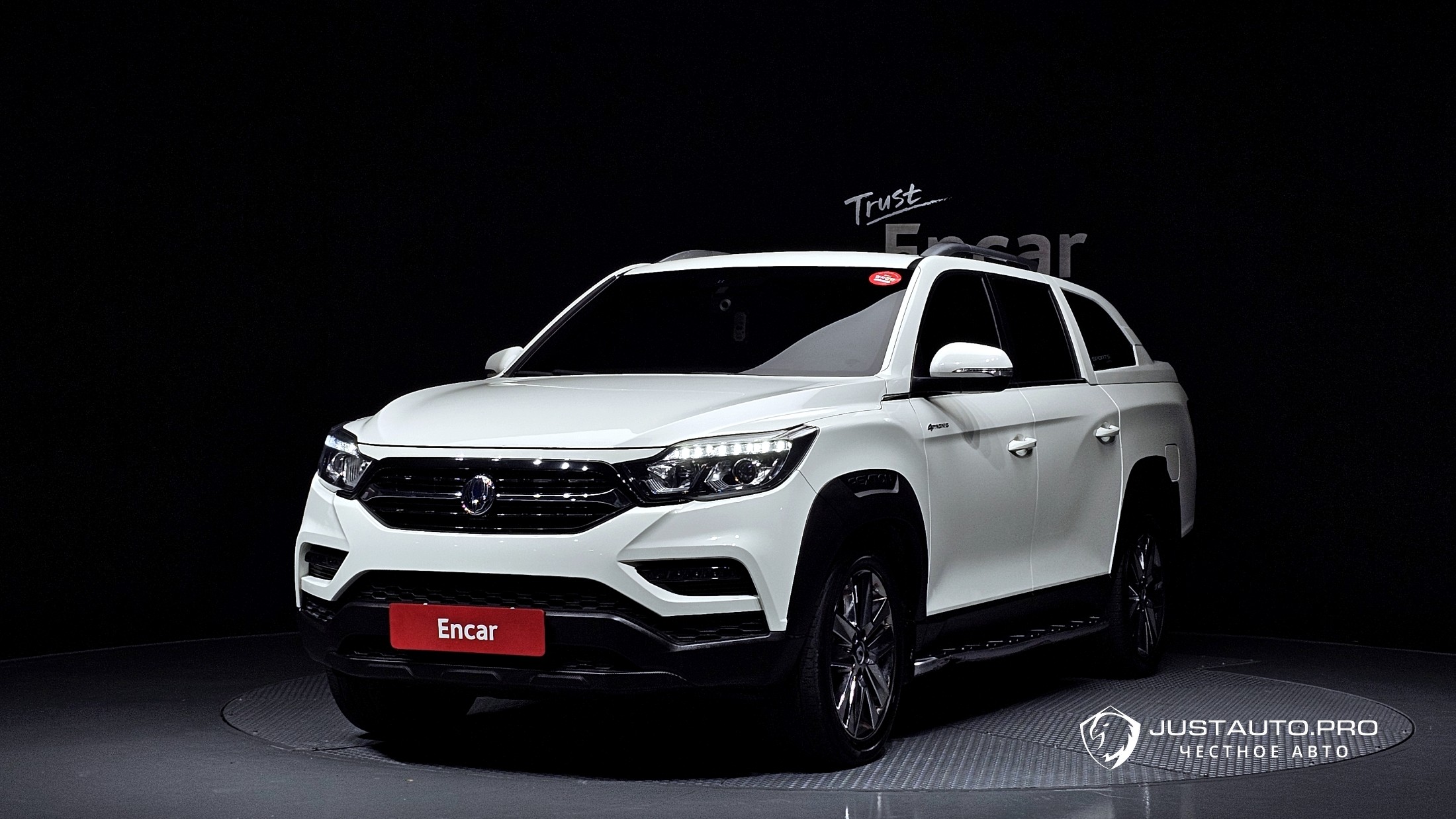Автомобиль KG_Mobility_Ssangyong Rexton