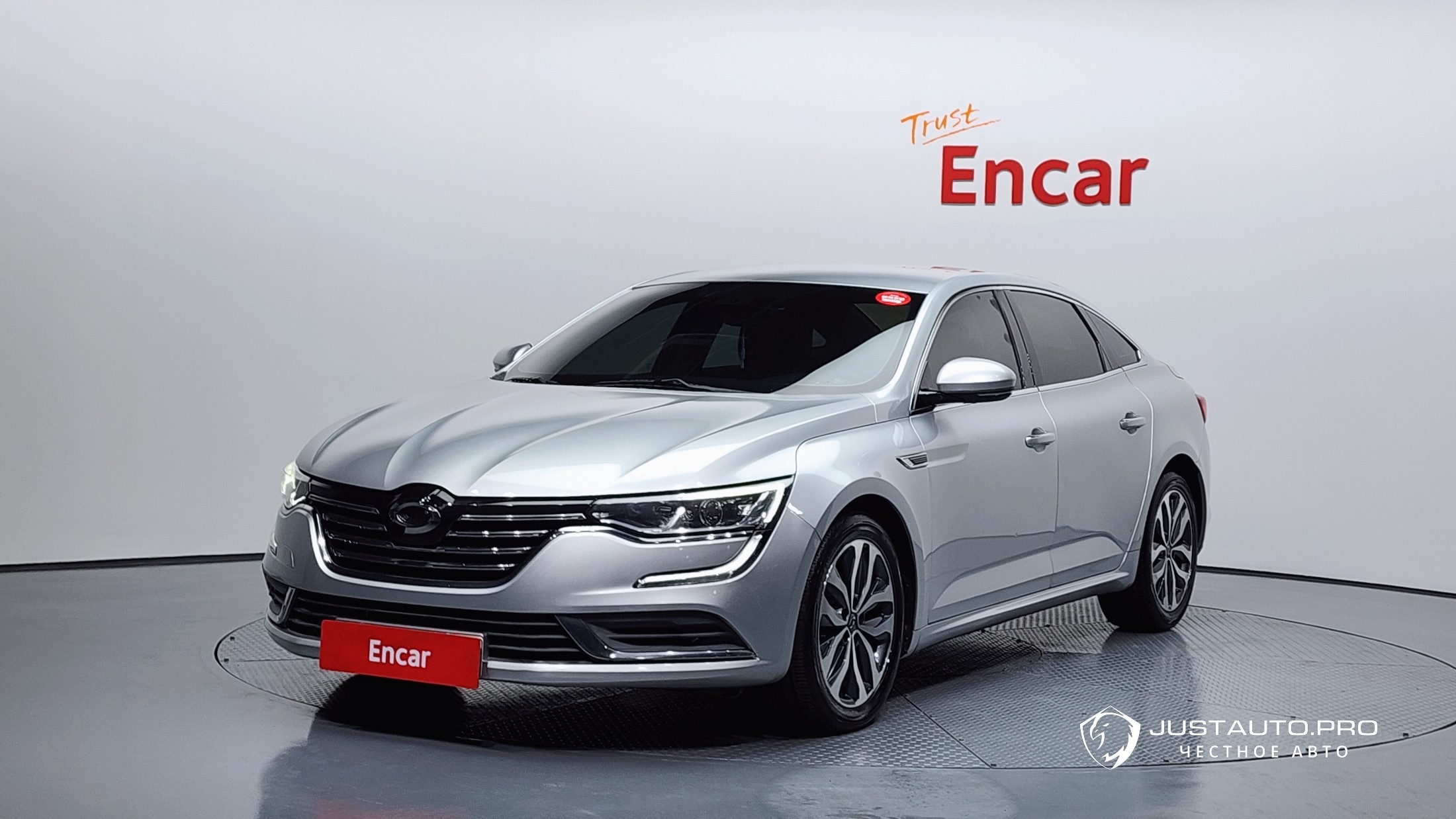 Автомобиль Renault-KoreaSamsung SM6