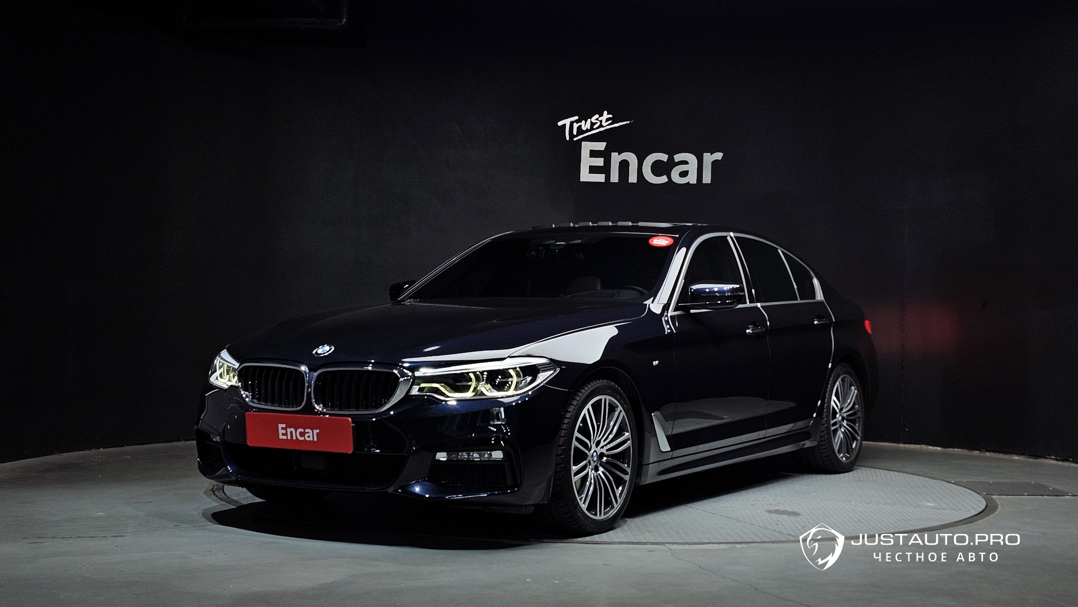 Автомобиль BMW 5-Series