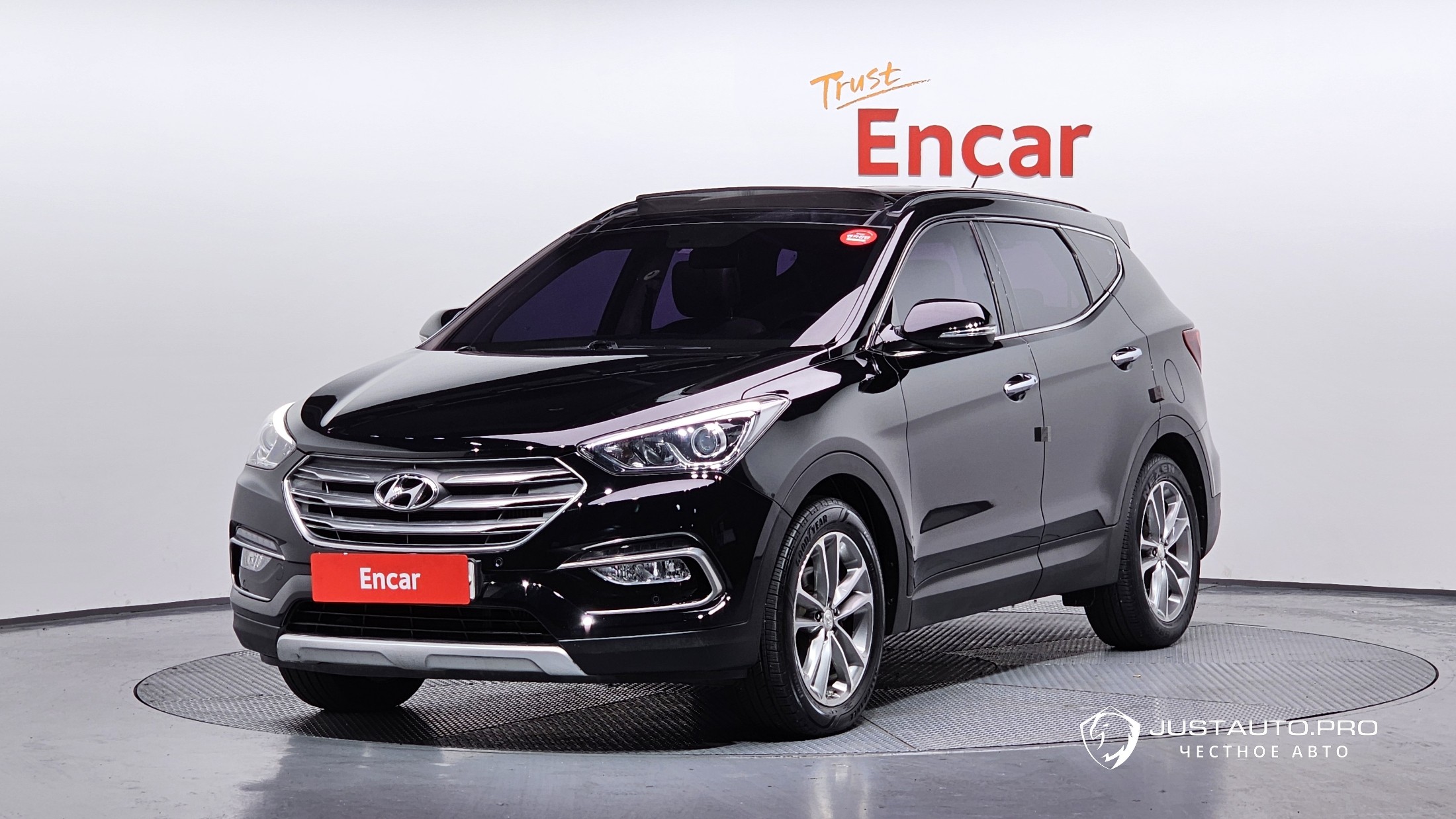 Автомобиль Hyundai Santafe