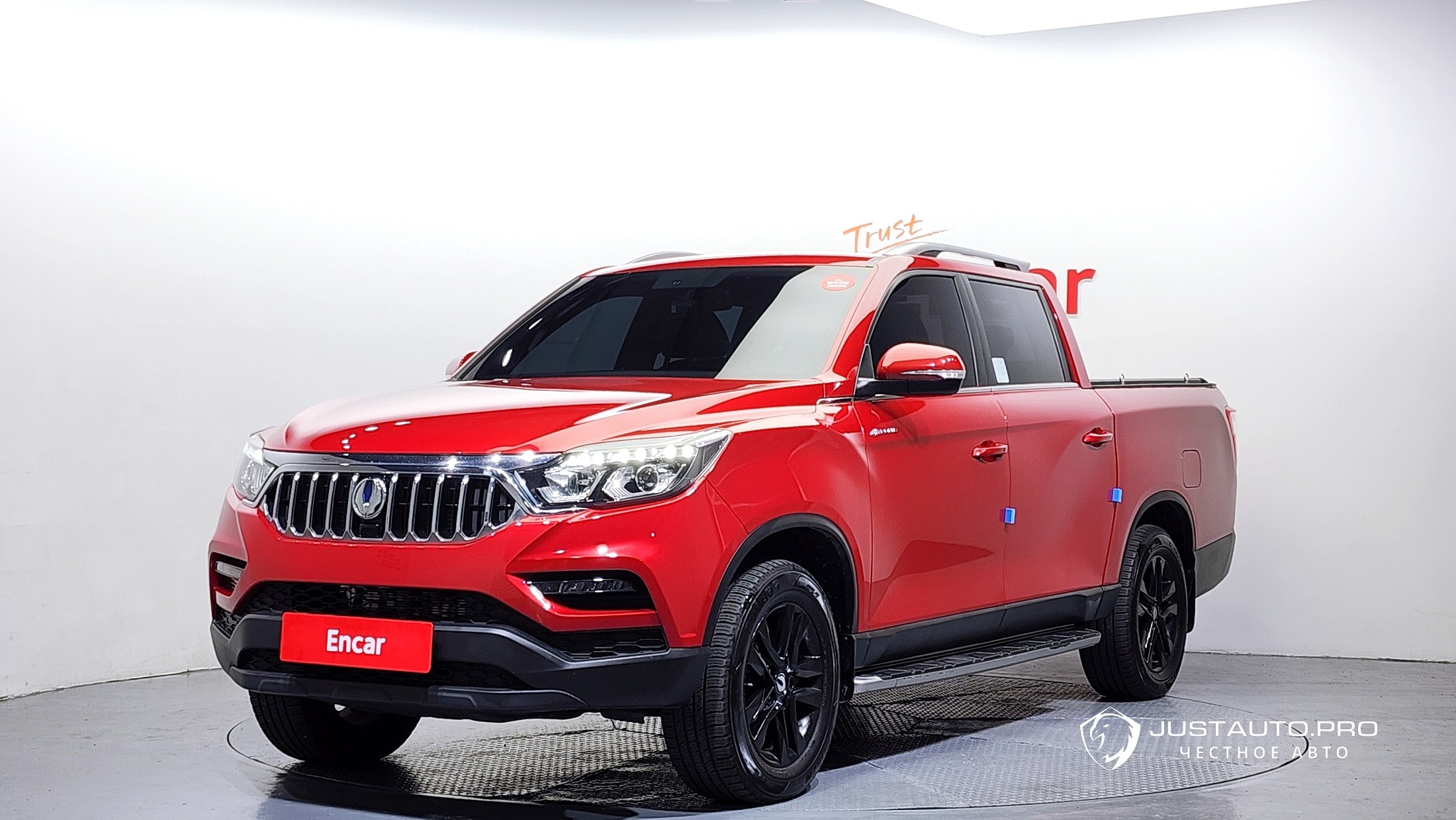 Автомобиль KG_Mobility_Ssangyong Rexton