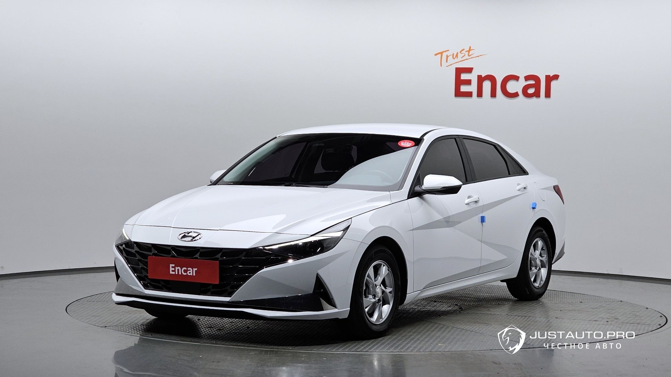 Автомобиль Hyundai AVANTE