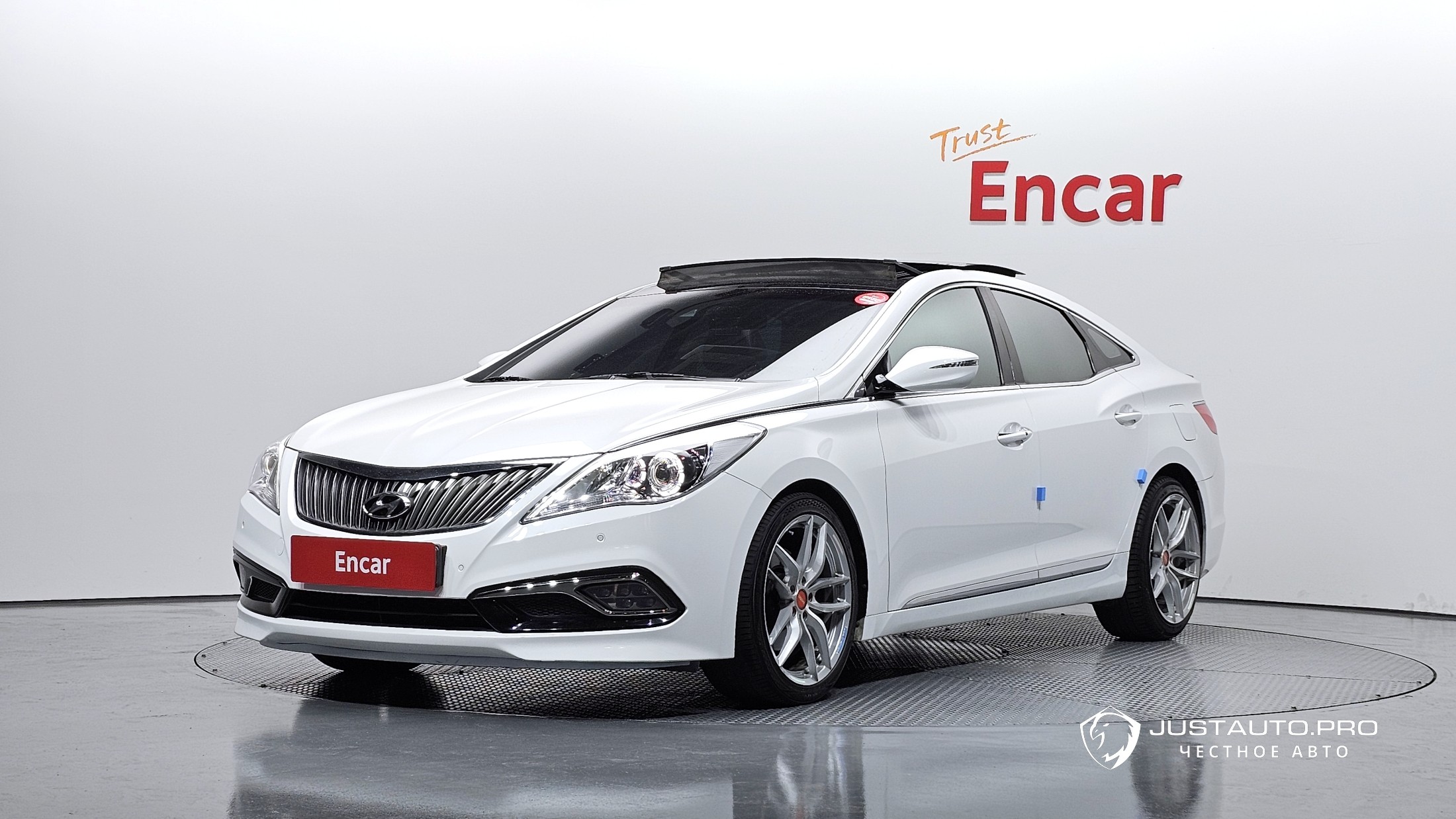 Автомобиль Hyundai Grandeur