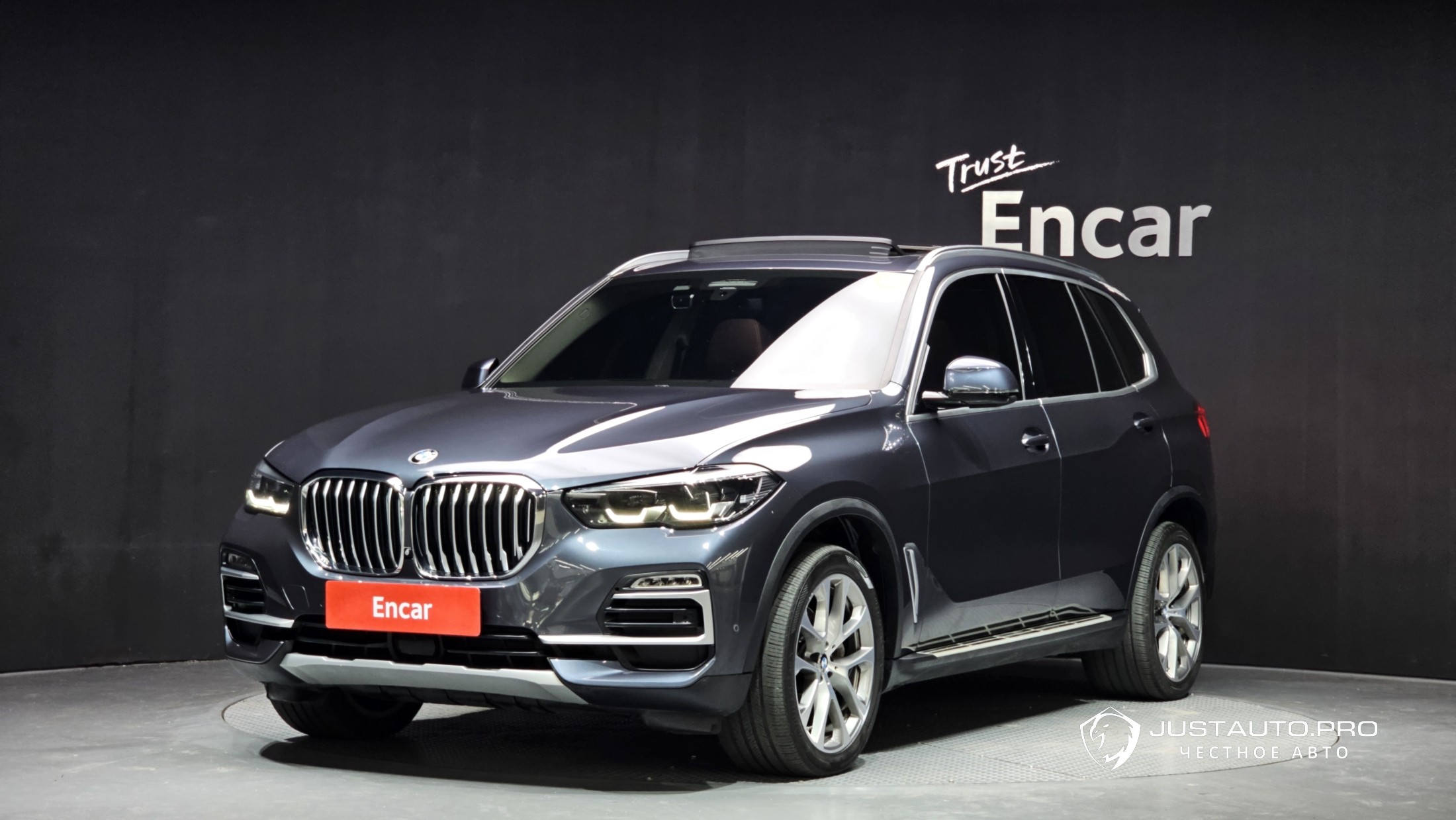 Автомобиль BMW X5