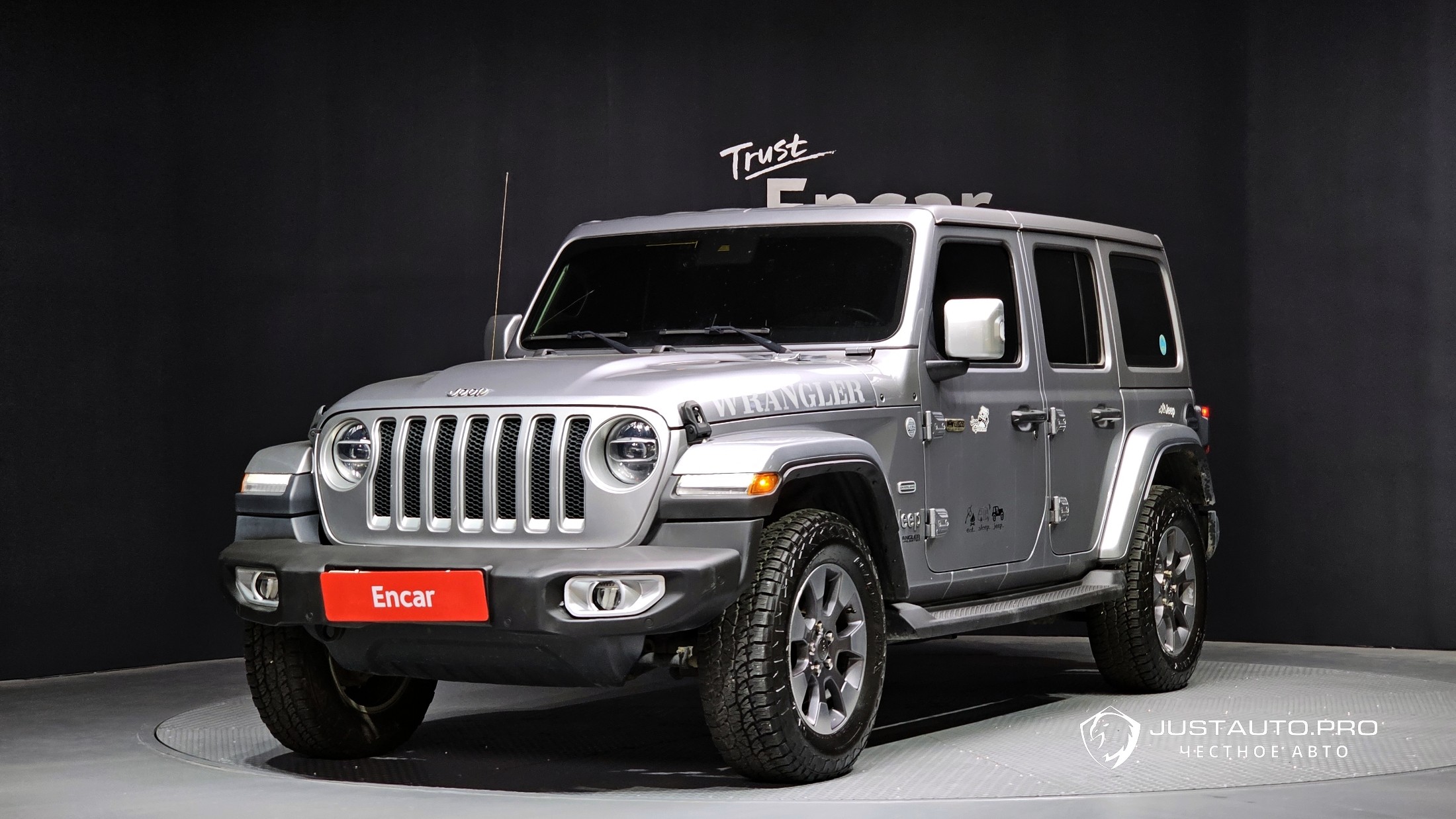 Автомобиль Jeep Wrangler