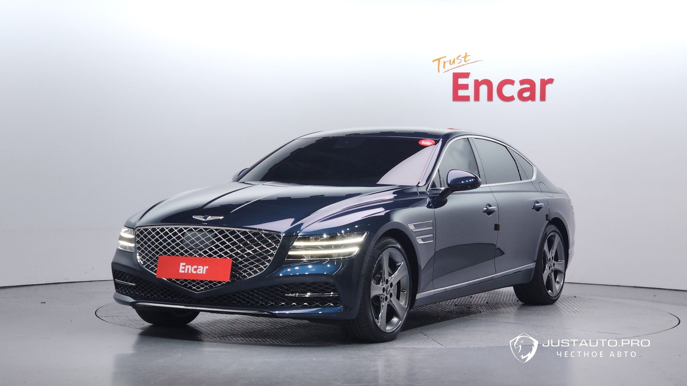 Автомобиль Genesis G80