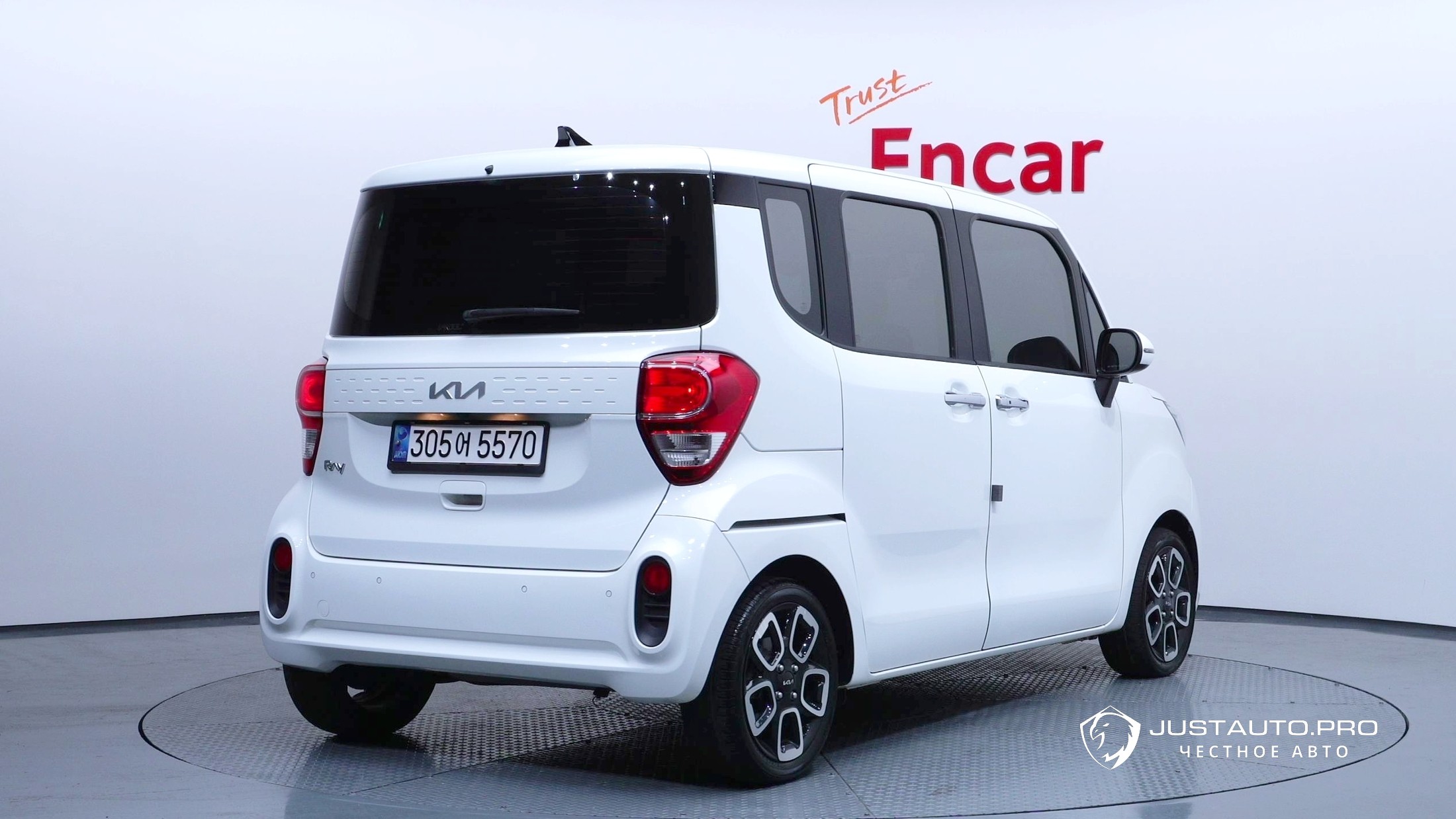 Автомобиль Kia RAY