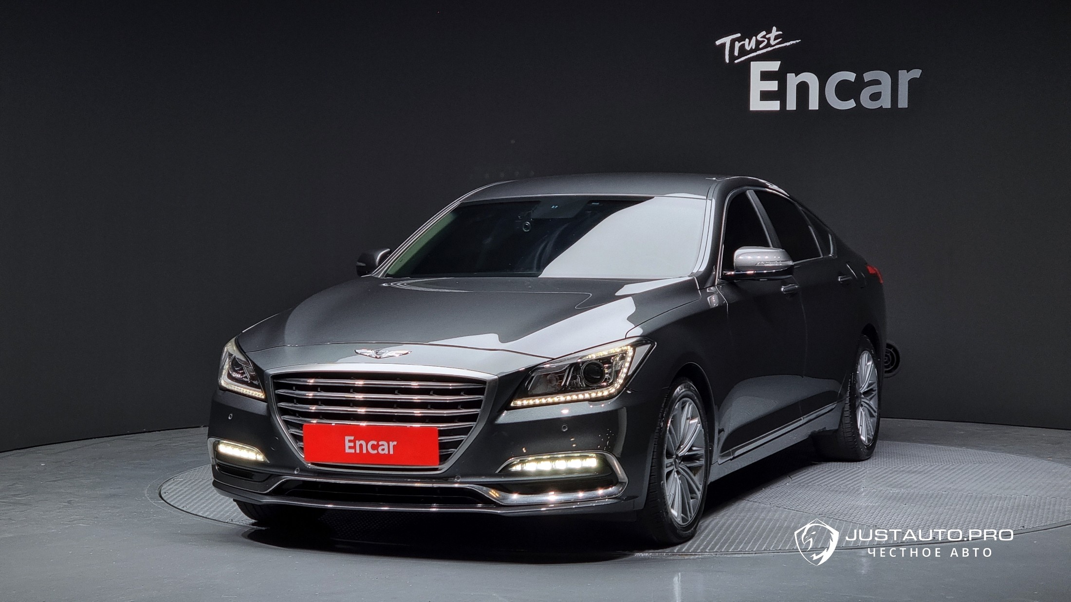 Автомобиль Genesis G80