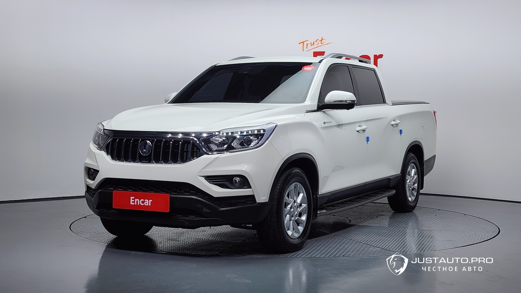 Автомобиль KG_Mobility_Ssangyong Rexton