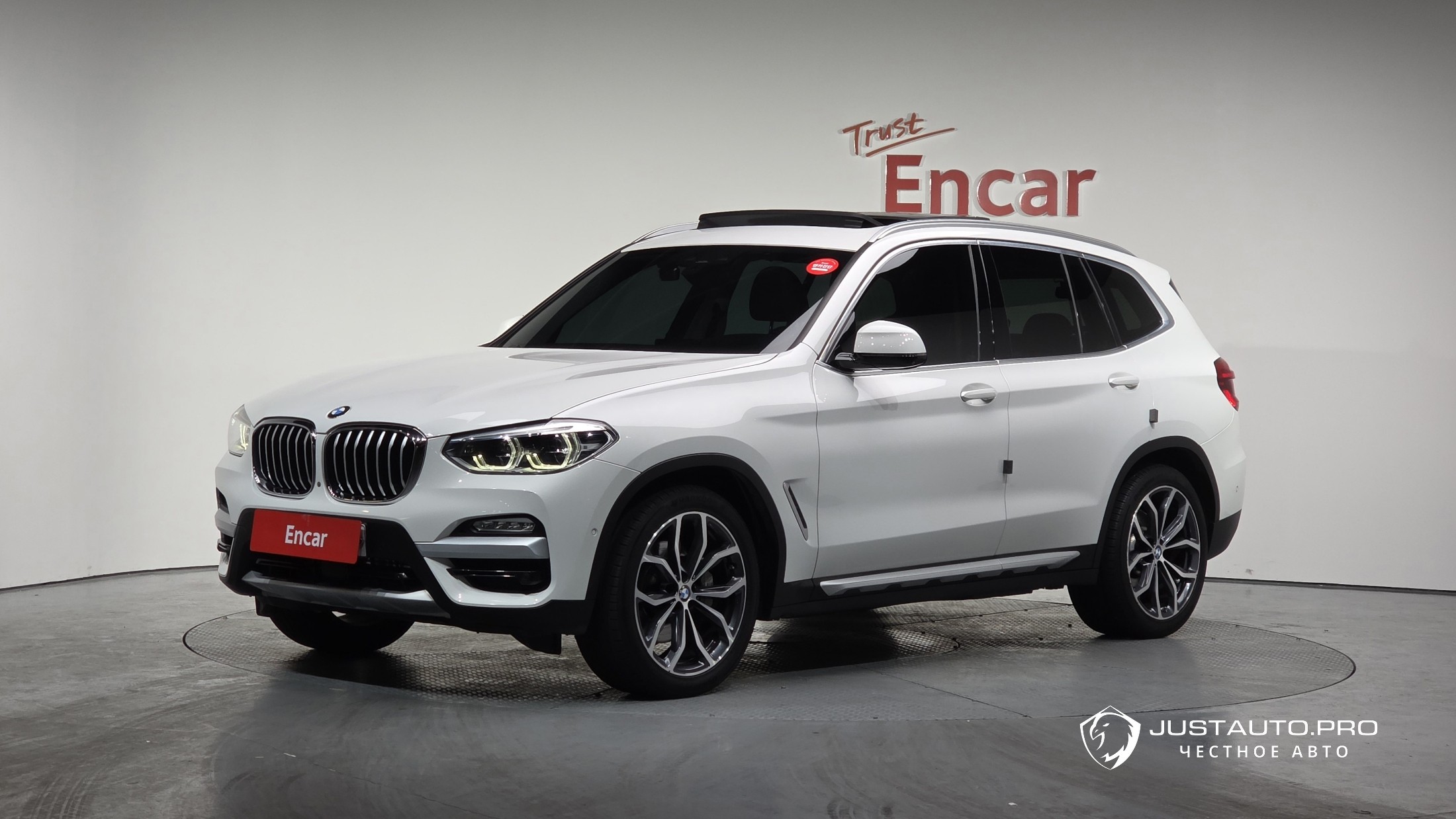 Автомобиль BMW X3