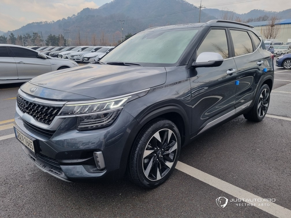 Автомобиль Kia Seltos