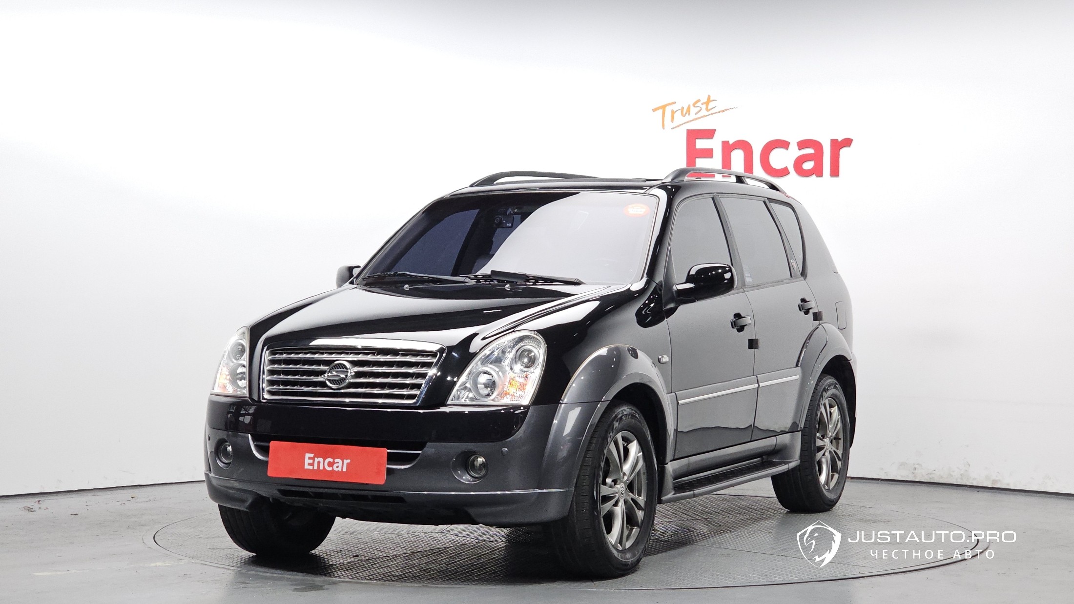 Автомобиль KG_Mobility_Ssangyong Rexton