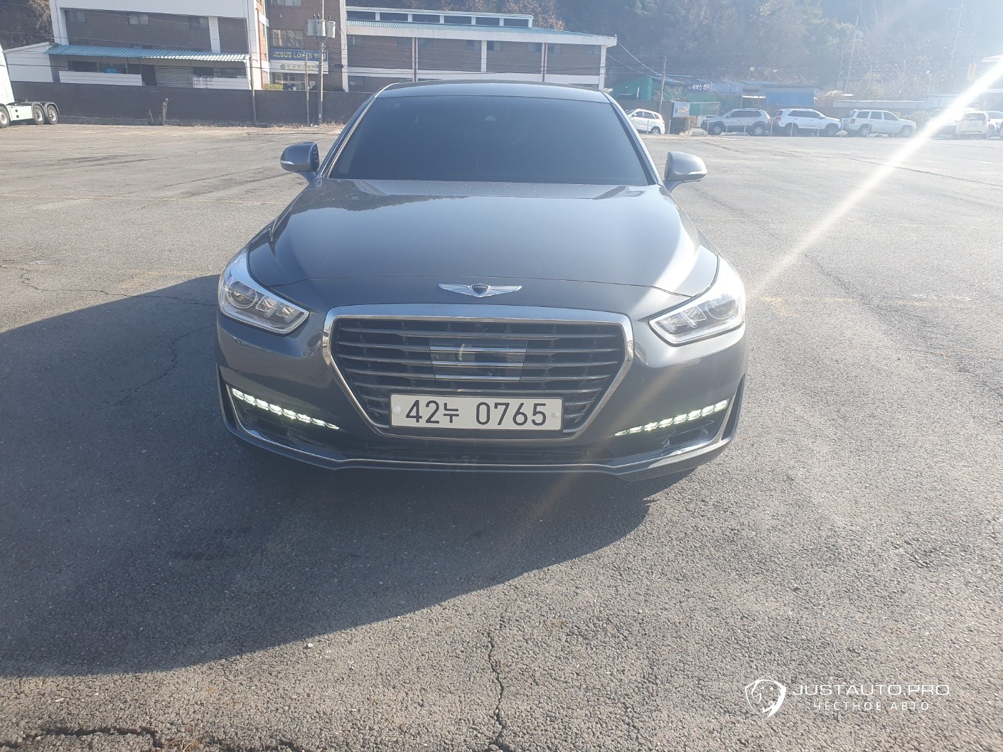 Автомобиль Genesis EQ900