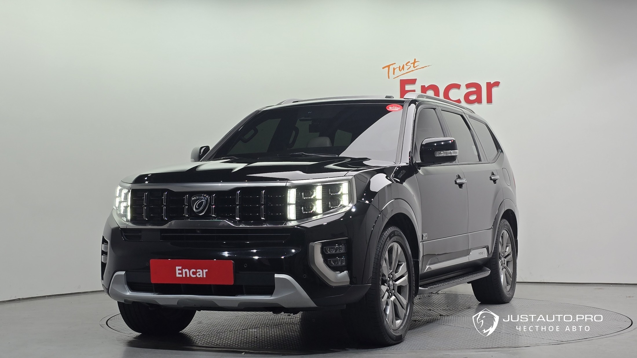 Автомобиль Kia Mohave