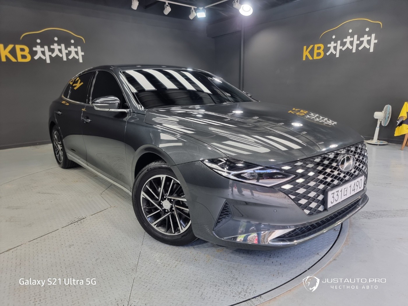 Автомобиль Hyundai Grandeur