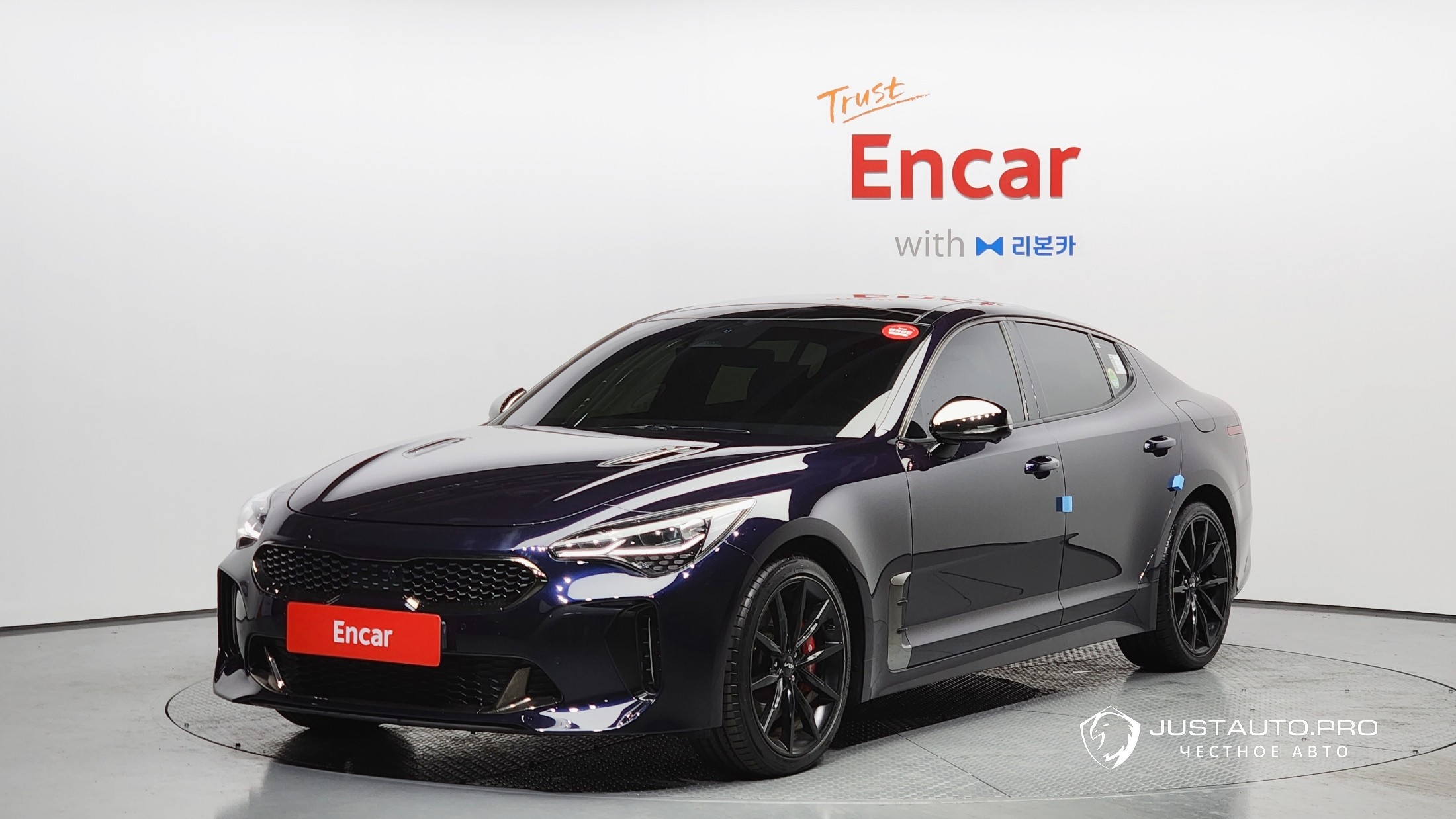 Автомобиль Kia Stinger