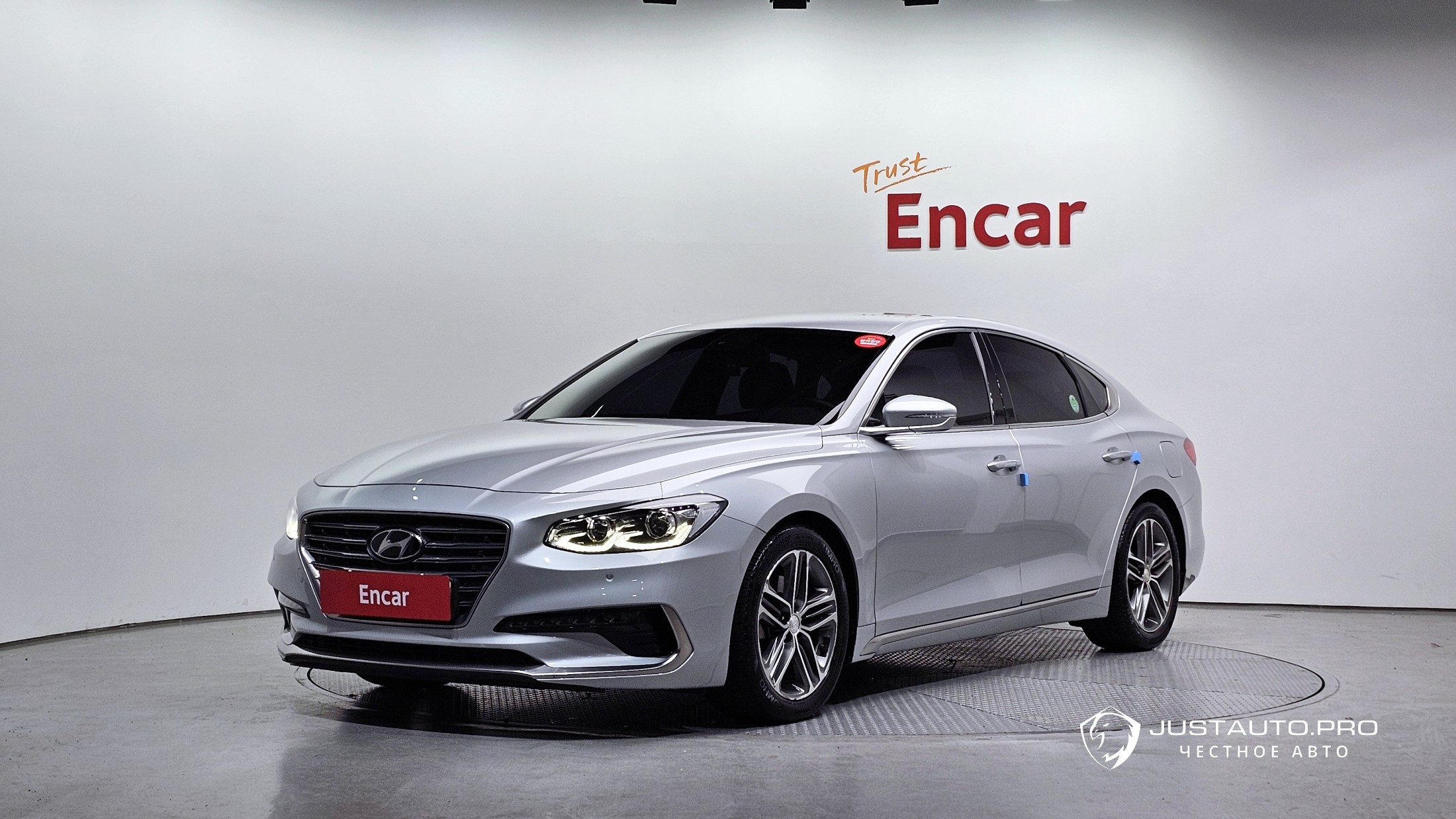 Автомобиль Hyundai Grandeur
