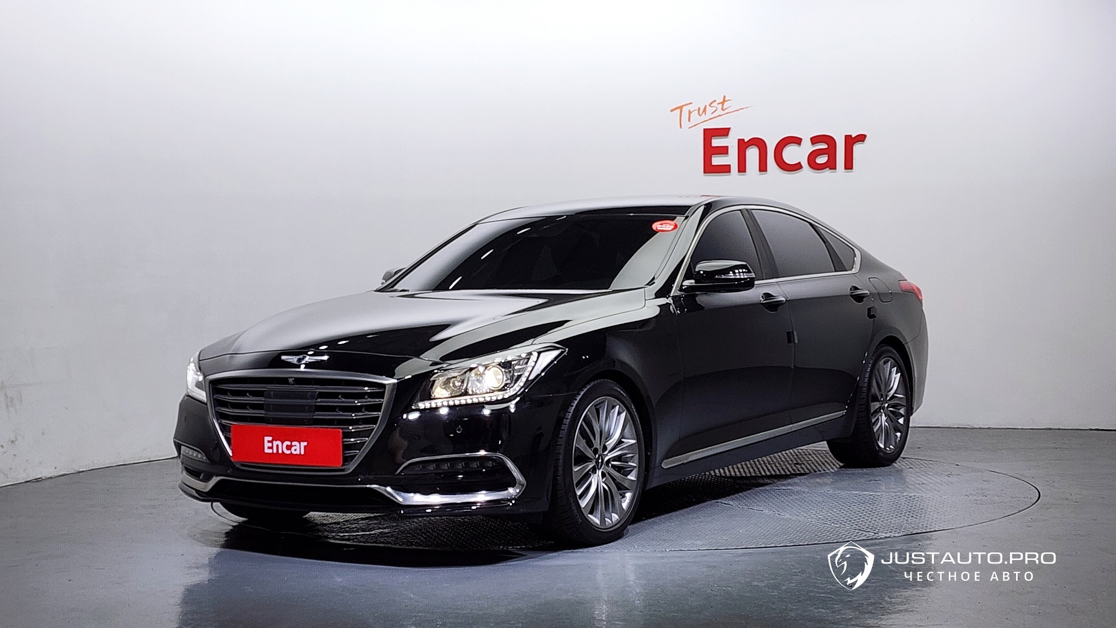 Автомобиль Genesis G80