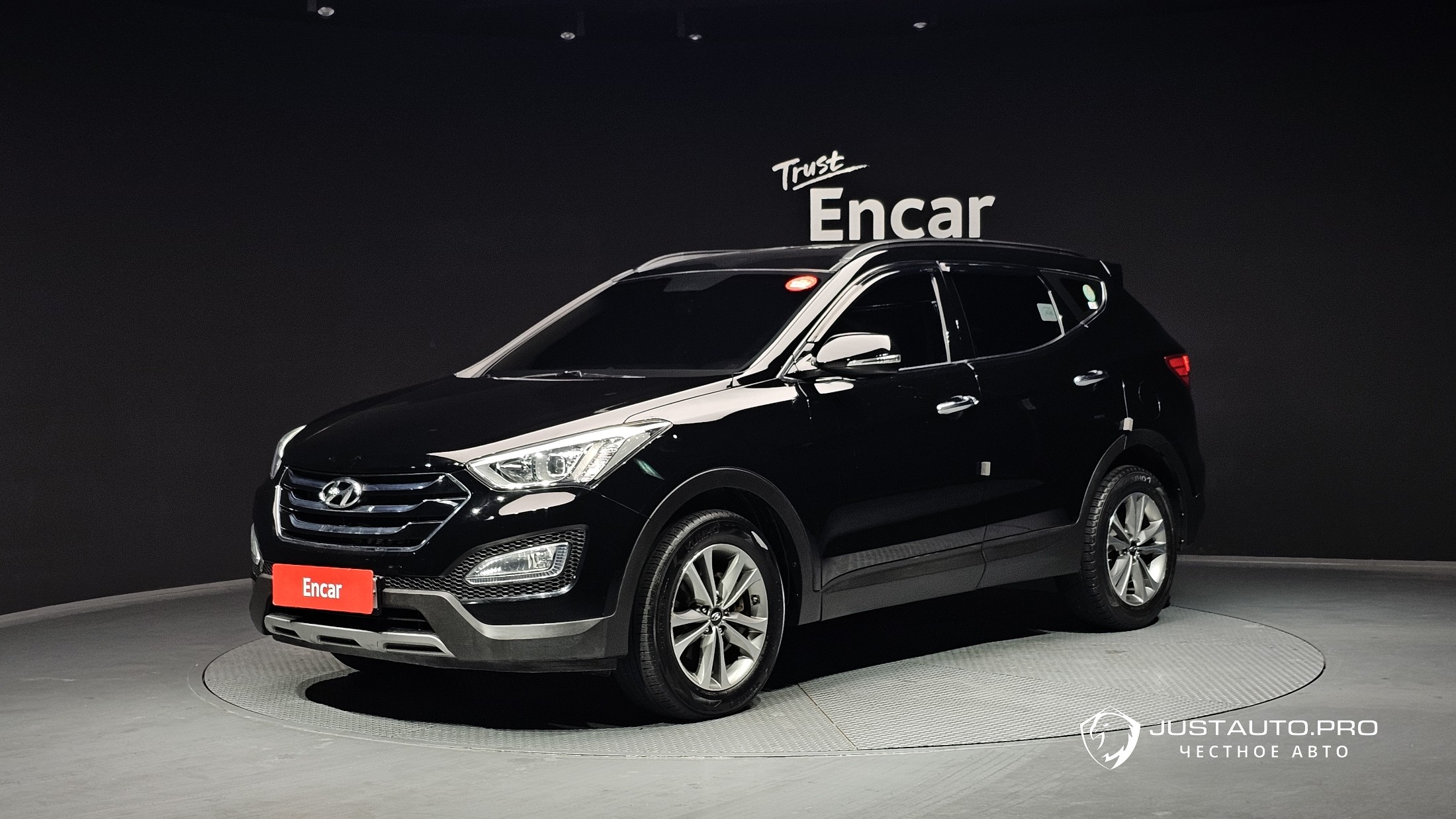 Автомобиль Hyundai Santafe