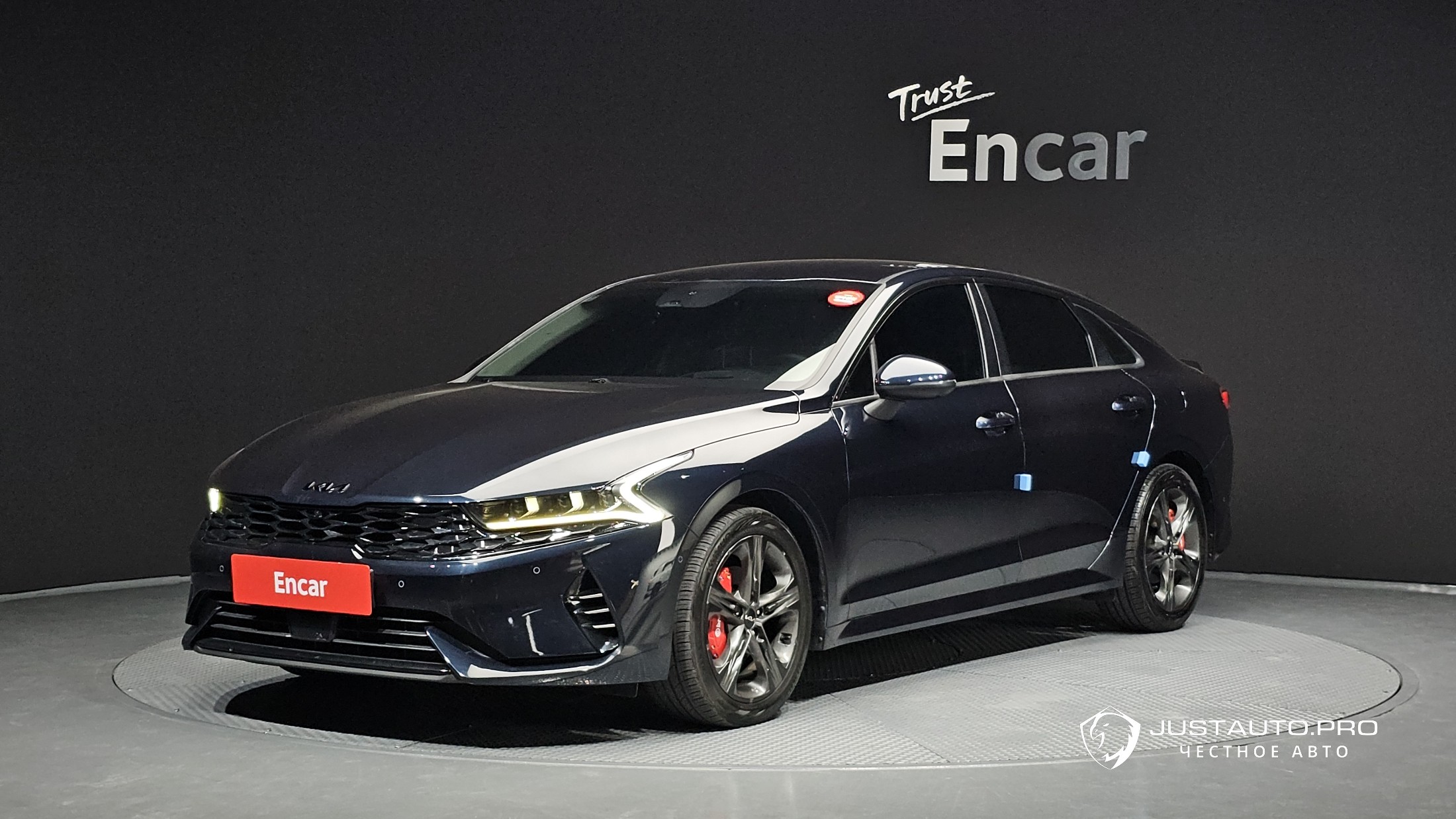 Автомобиль Kia K5