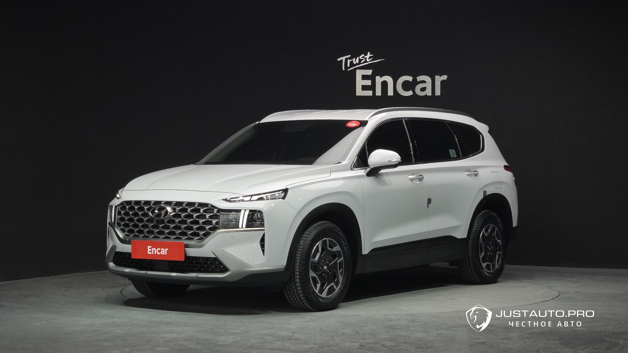 Автомобиль Hyundai Santafe