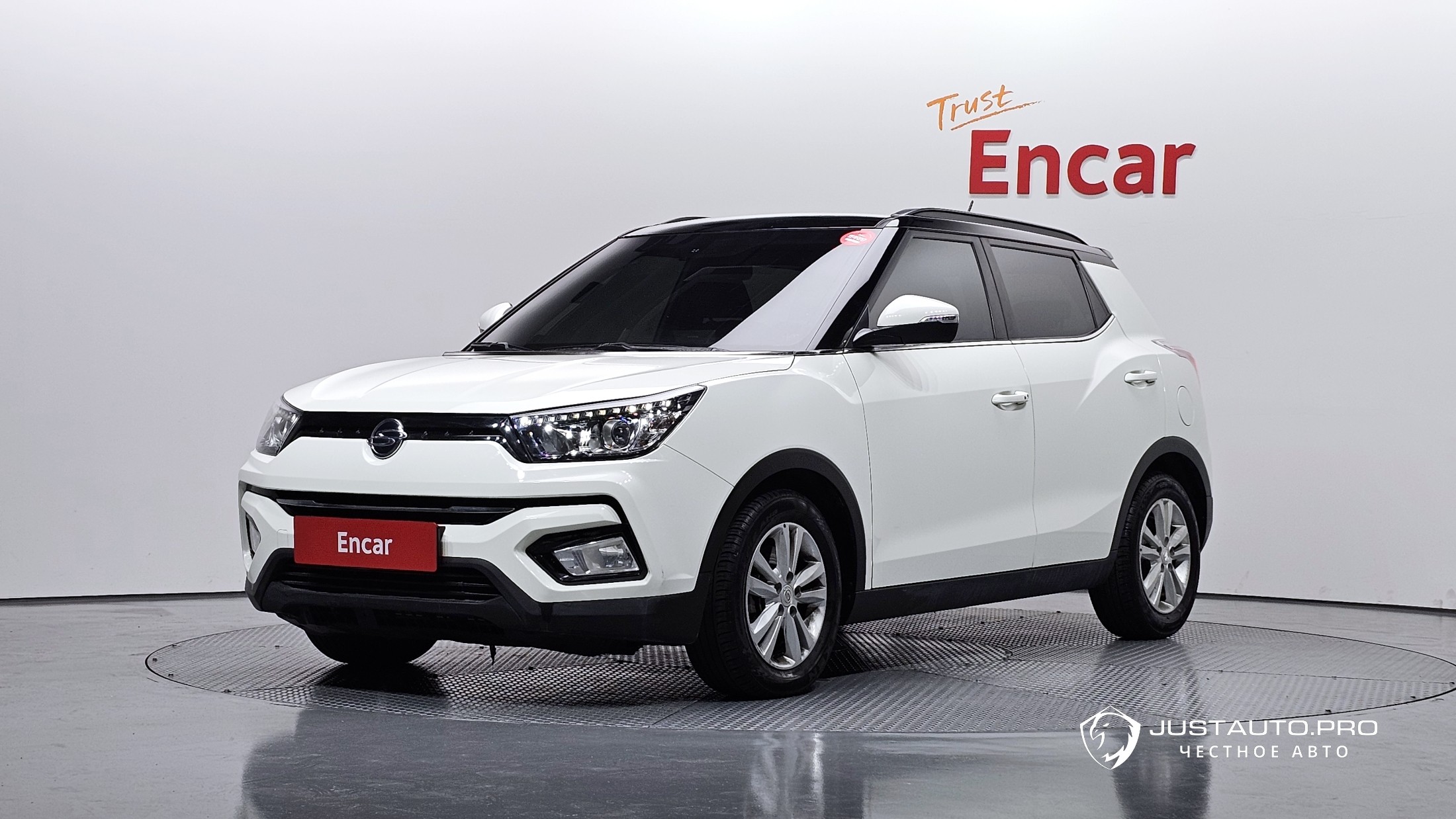 Автомобиль KG_Mobility_Ssangyong TIBOLI
