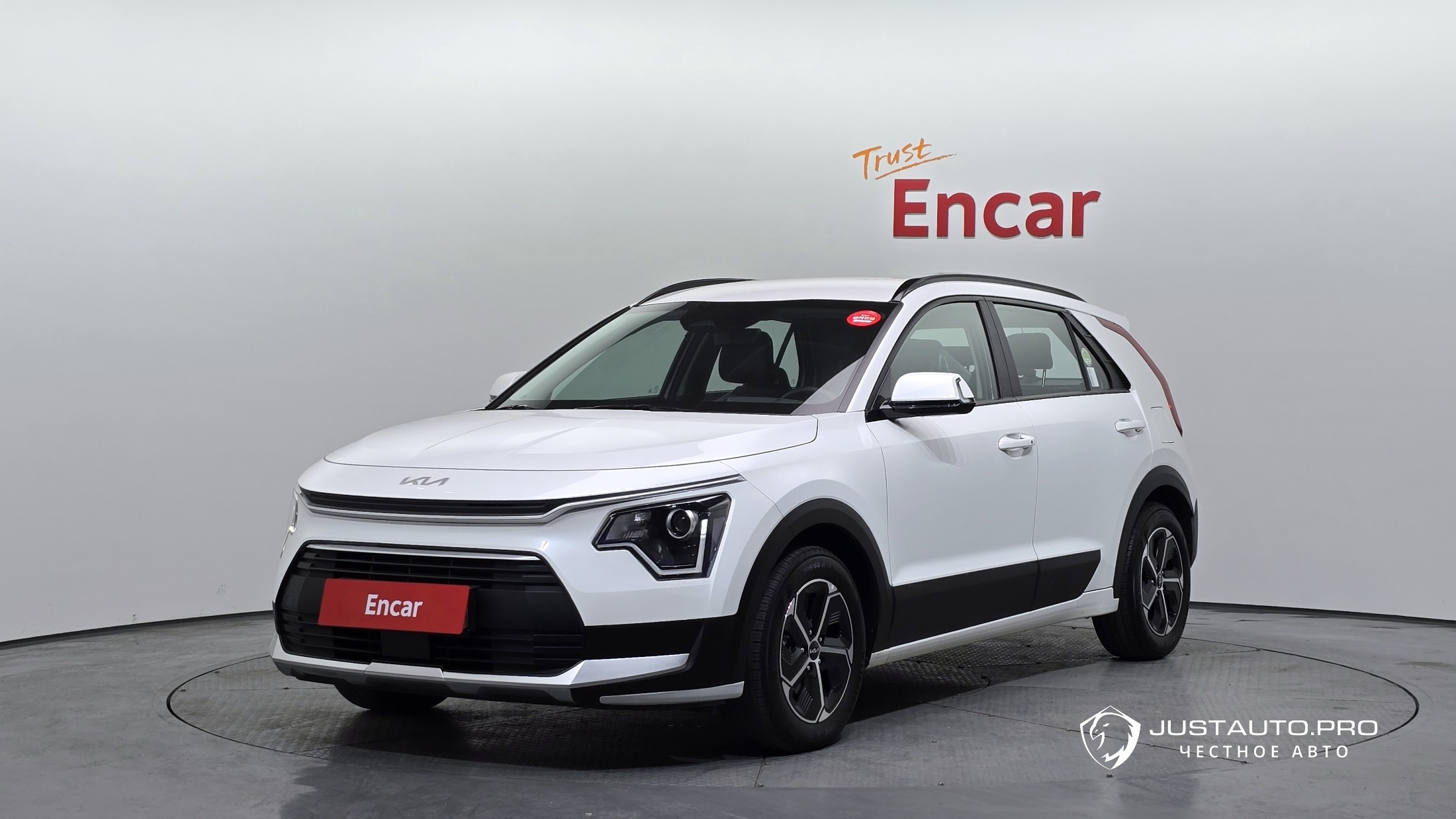 Автомобиль Kia Niro
