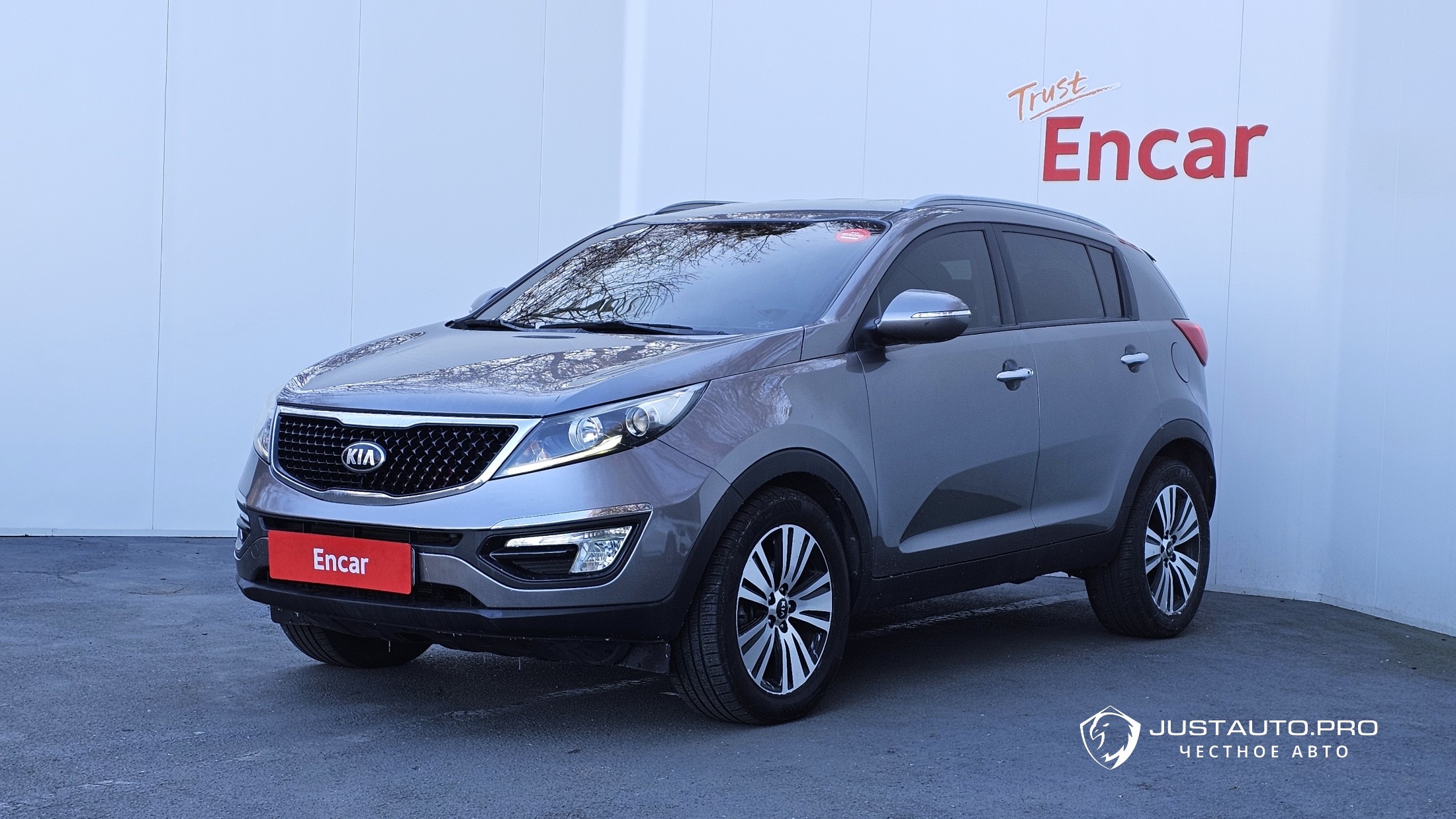 Автомобиль Kia Sportage