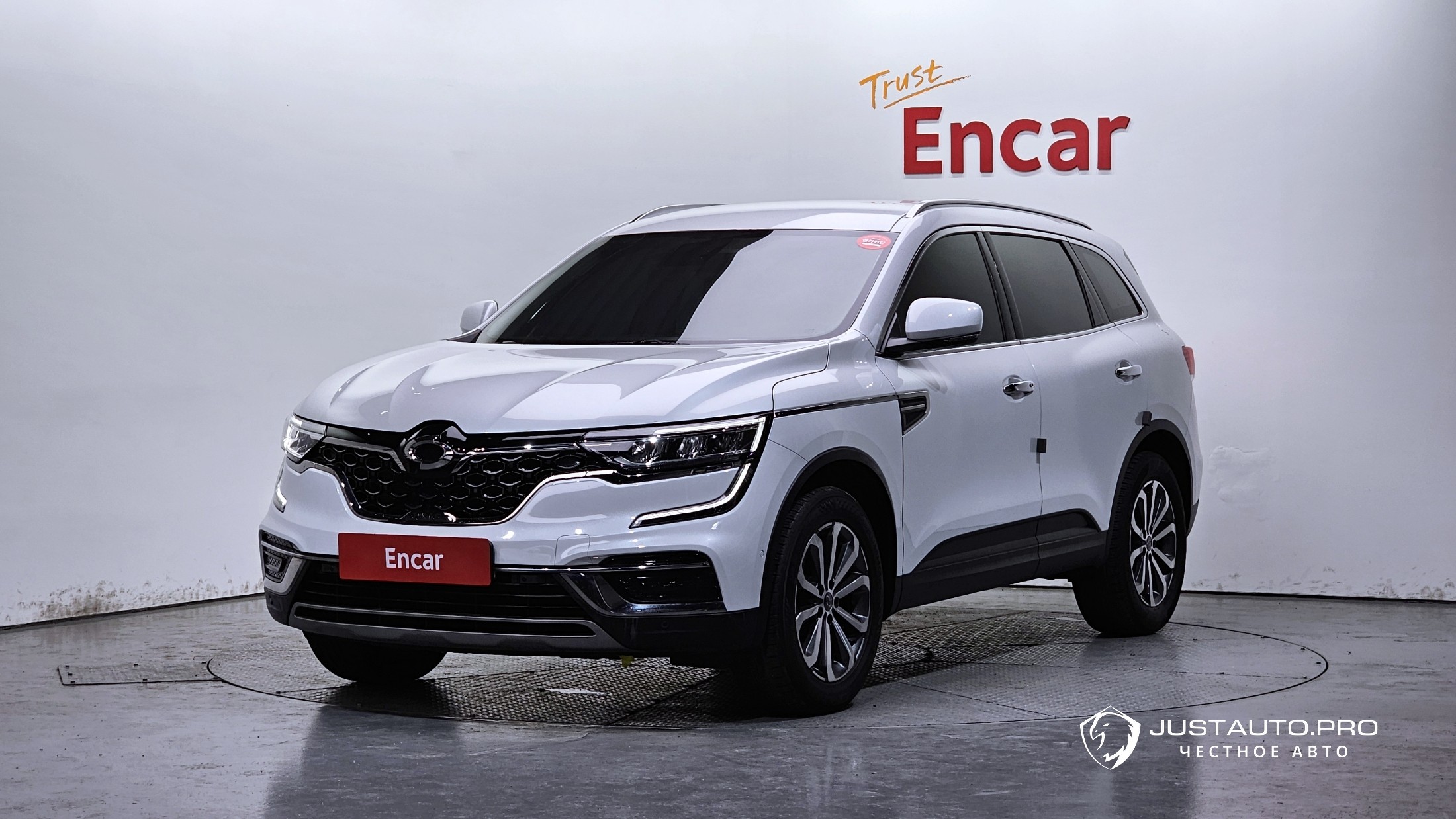 Автомобиль Renault-KoreaSamsung QM6
