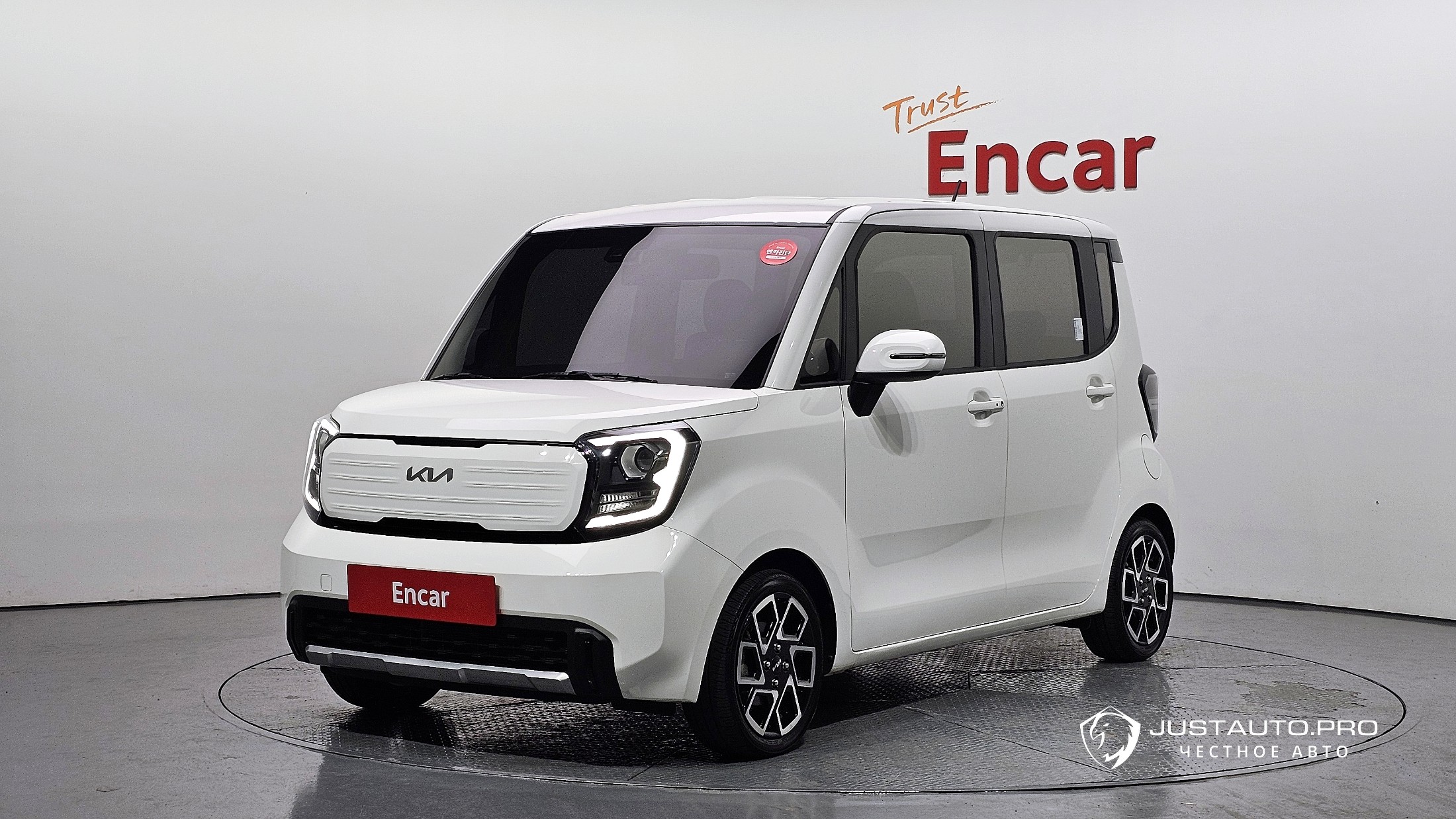 Автомобиль Kia RAY