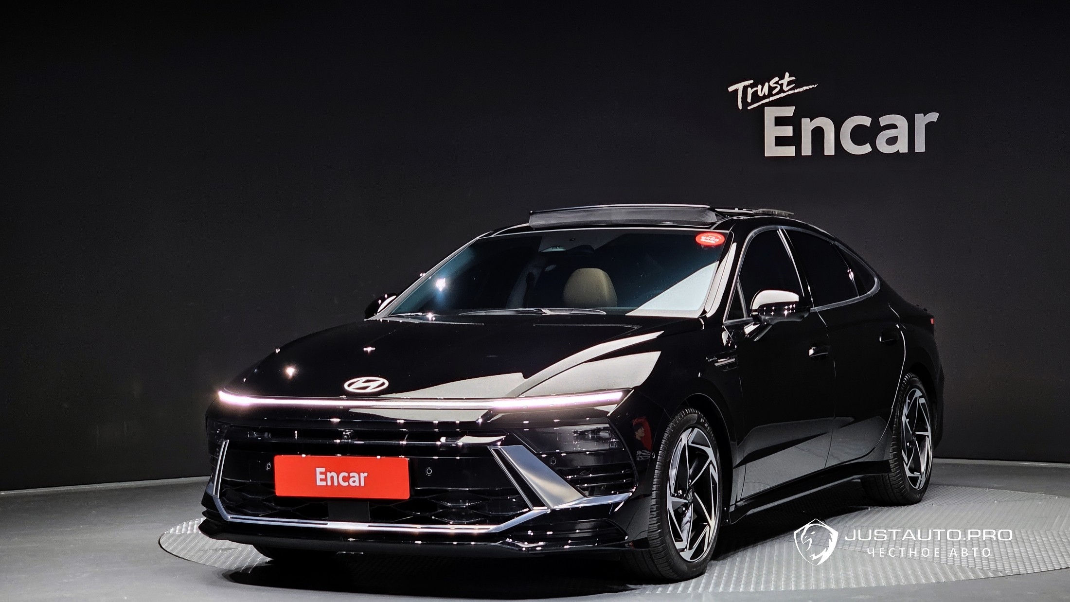 Автомобиль Hyundai Sonata