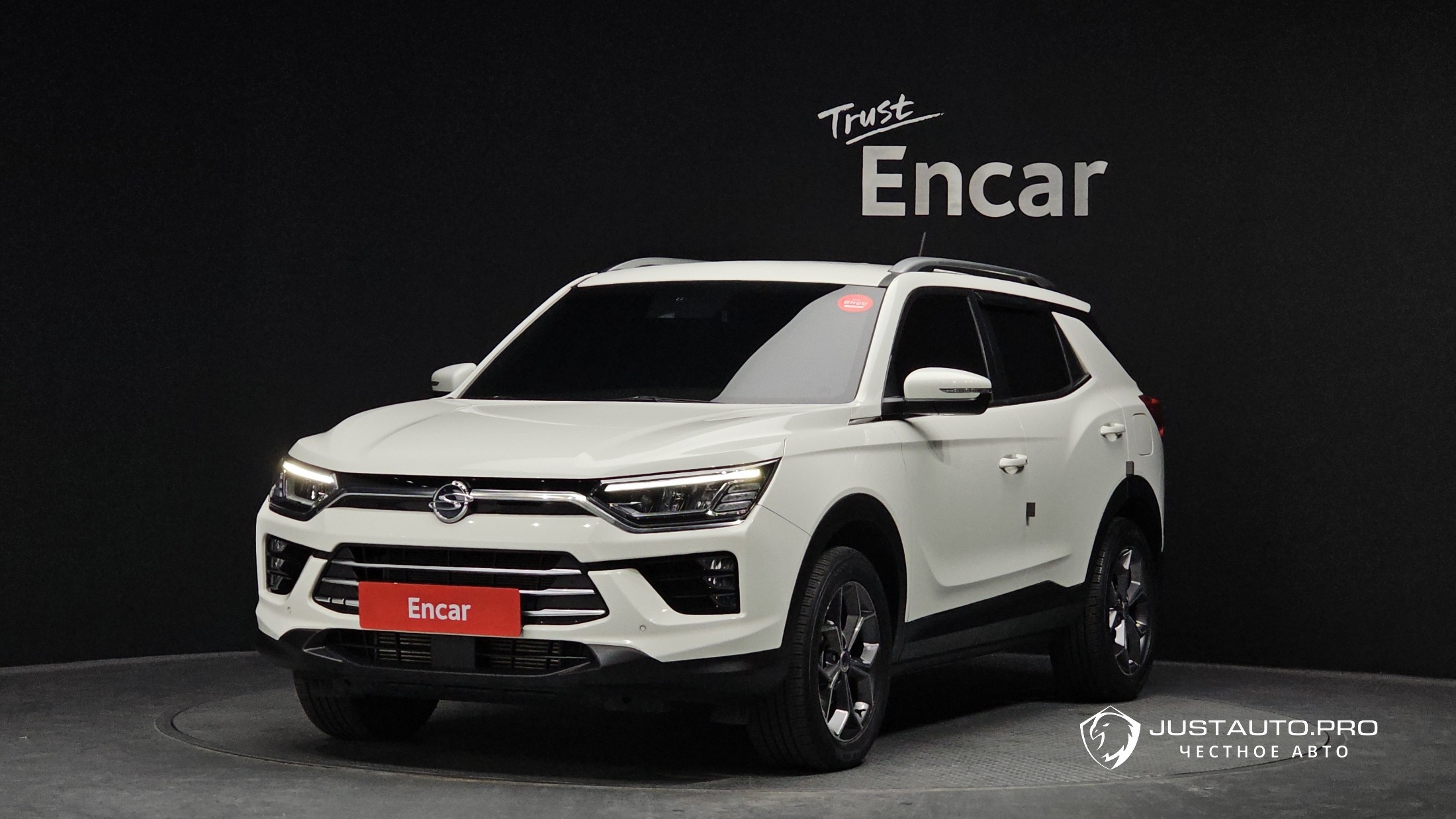 Автомобиль KG_Mobility_Ssangyong KORANDO