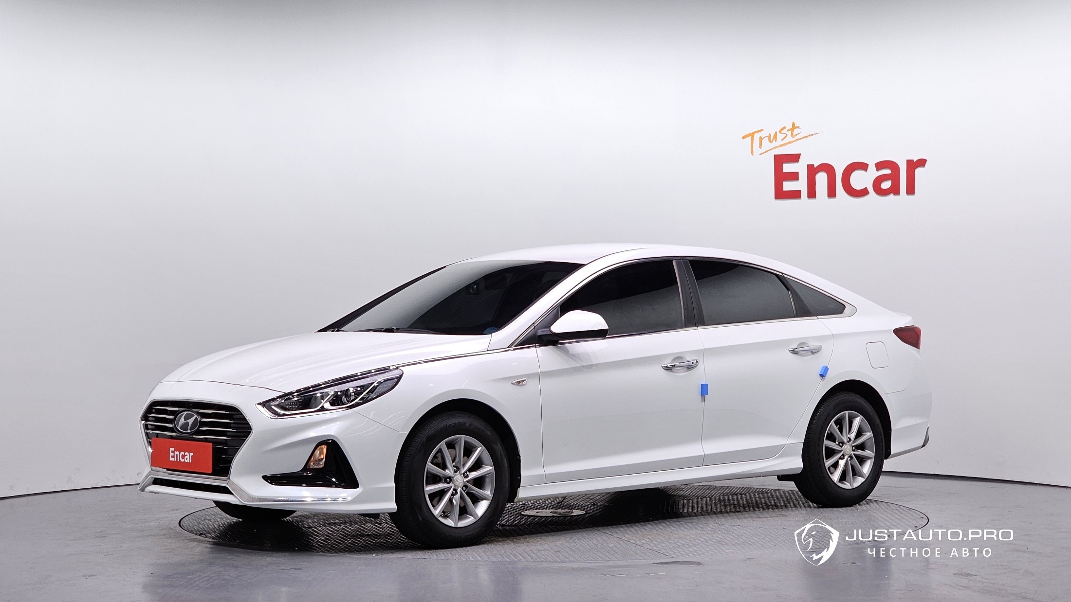 Автомобиль Hyundai Sonata