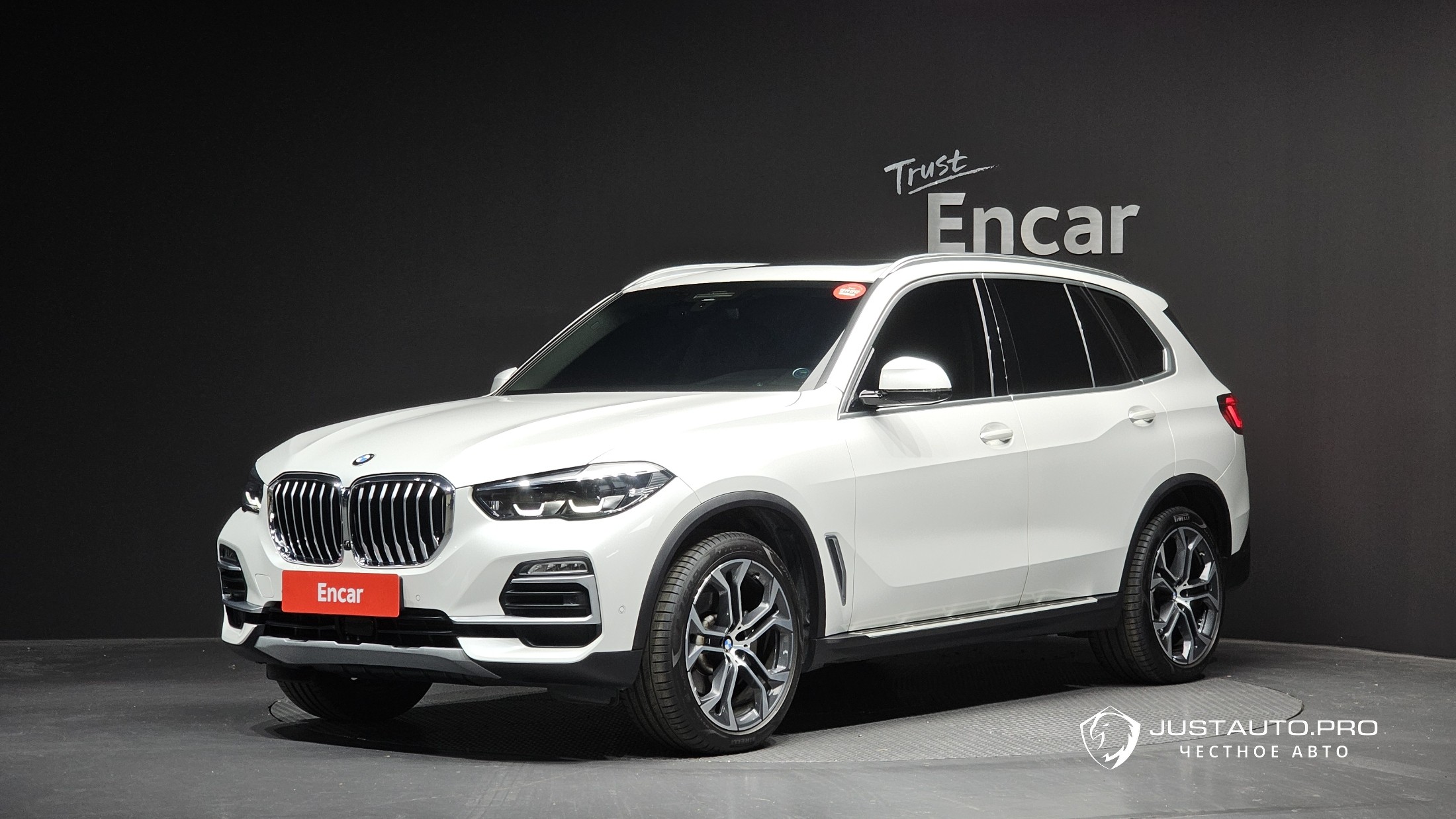 Автомобиль BMW X5