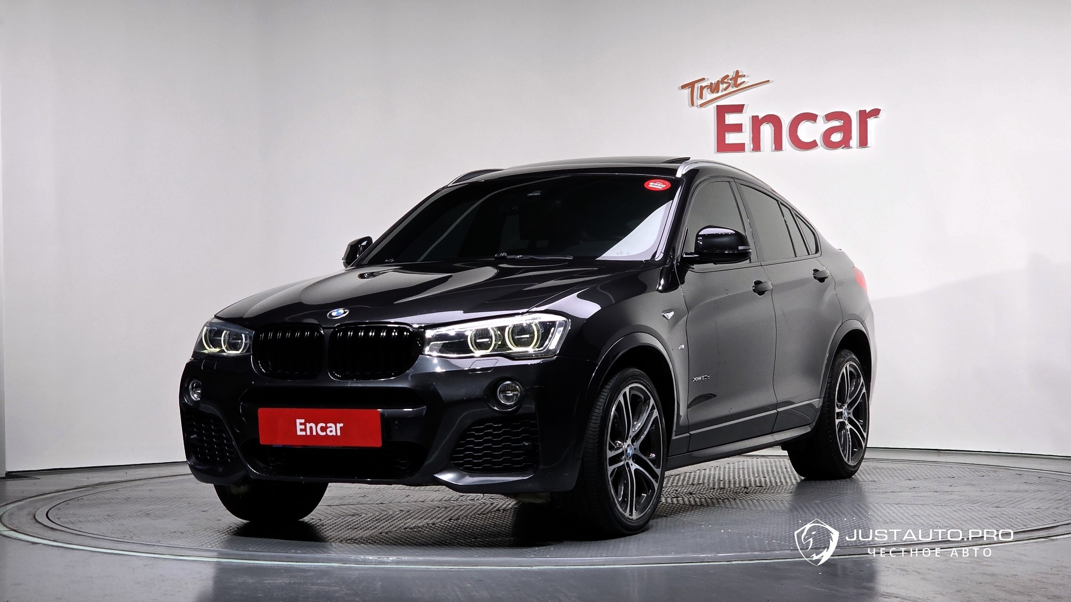 Автомобиль BMW X4