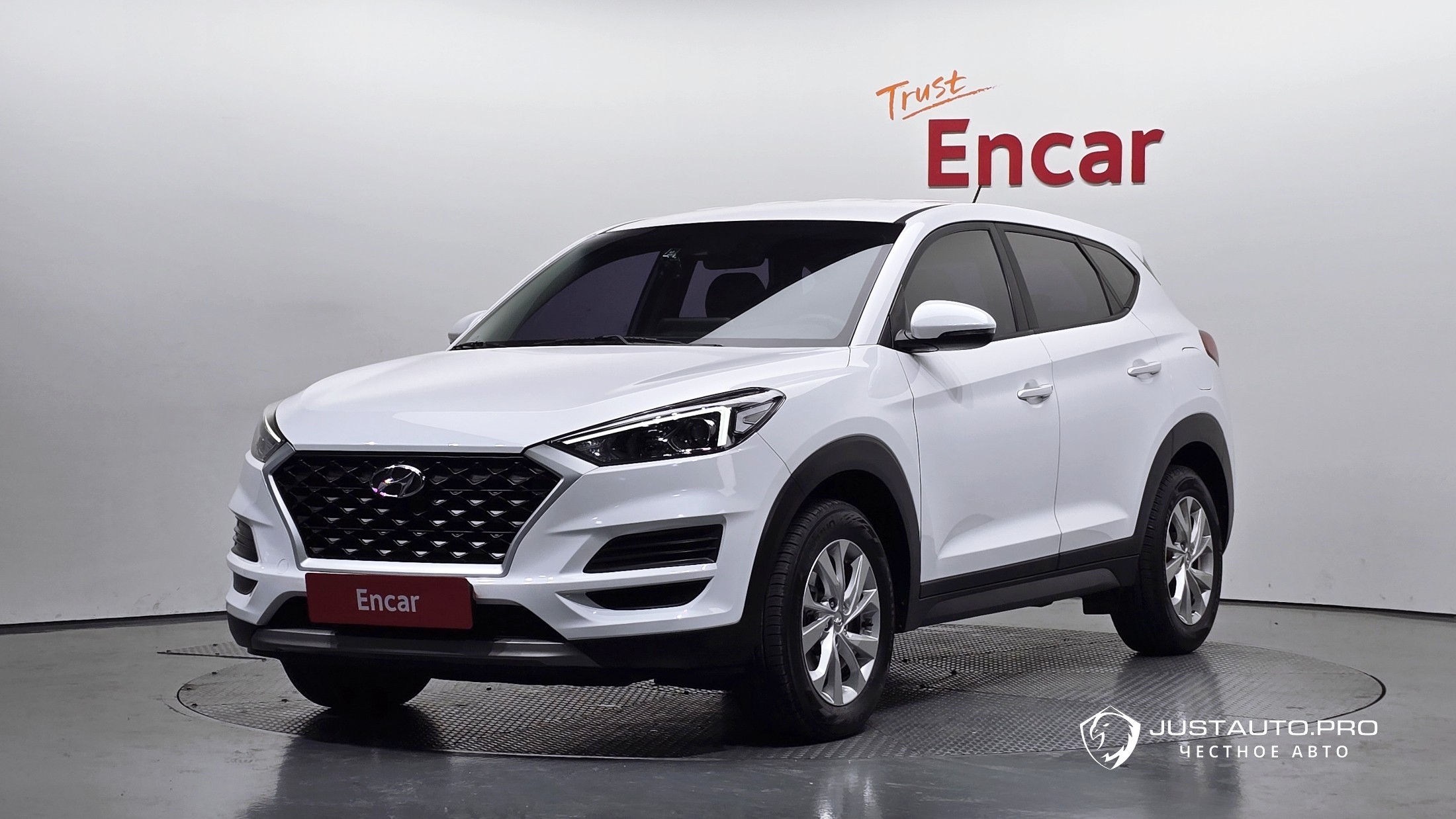 Автомобиль Hyundai Tucson