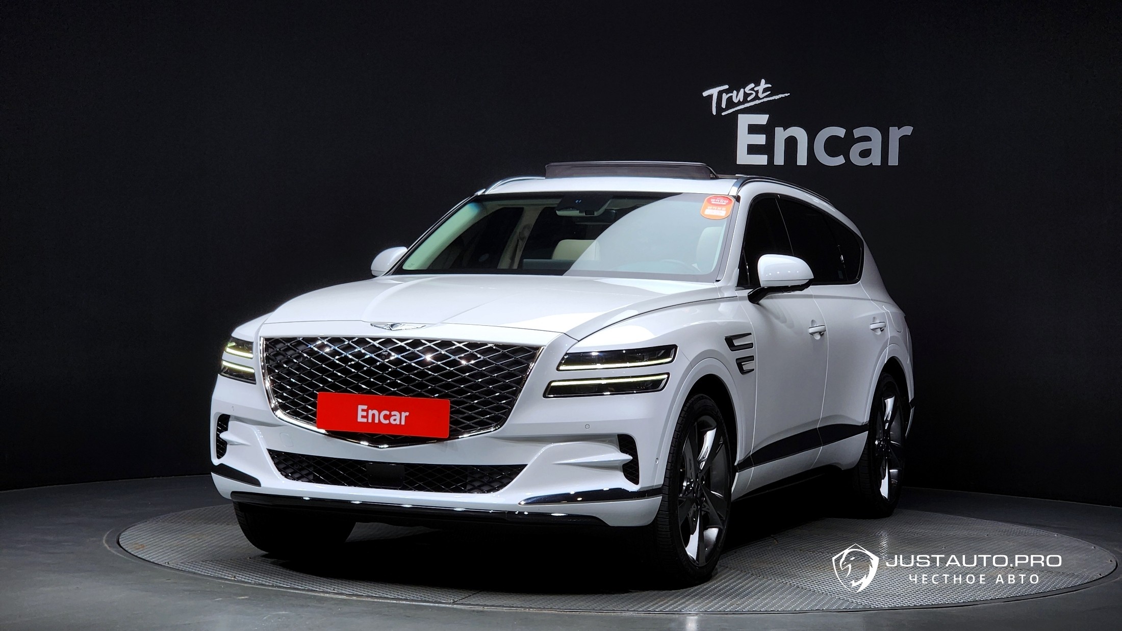 Автомобиль Genesis GV80