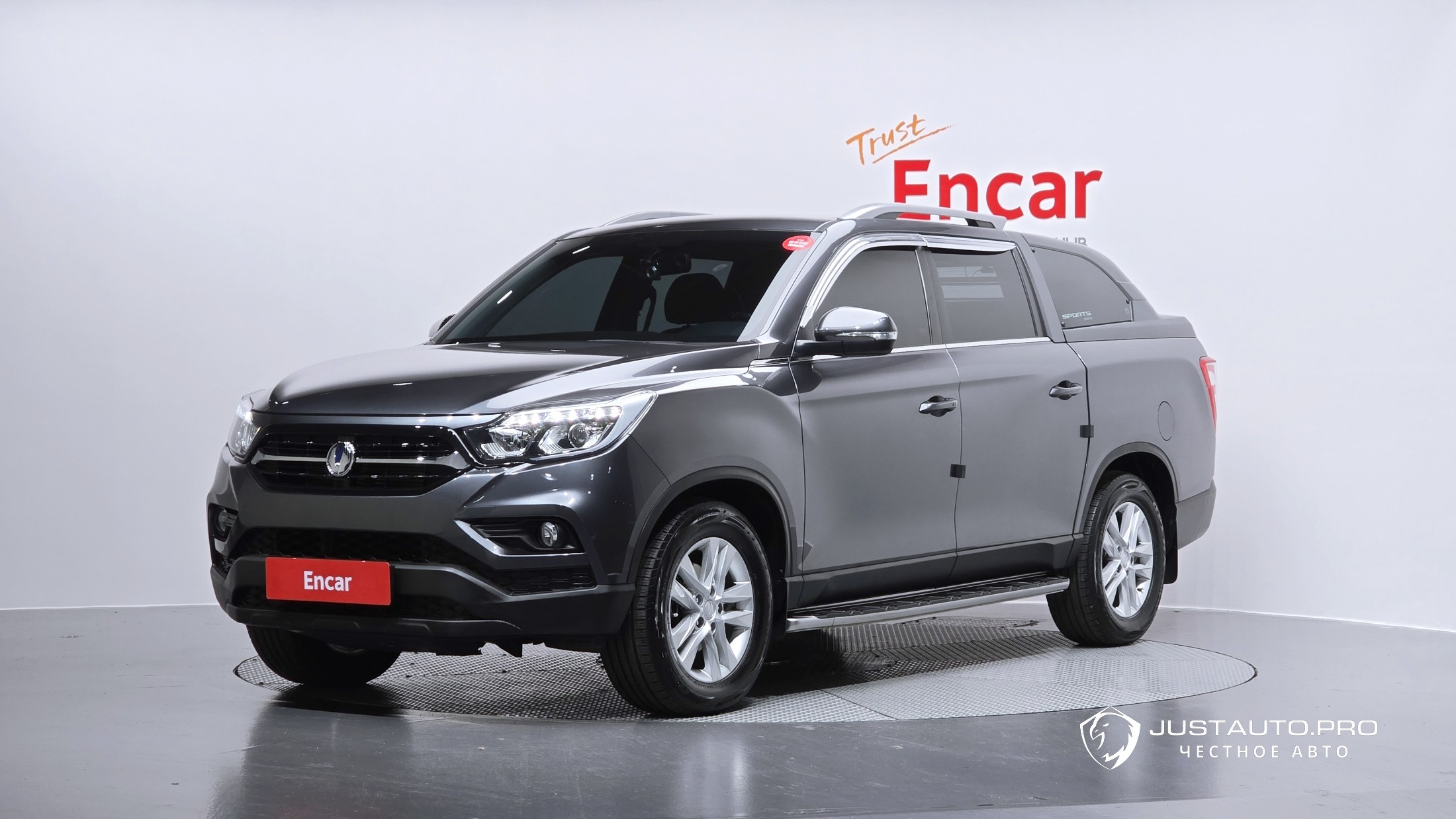 Автомобиль KG_Mobility_Ssangyong Rexton