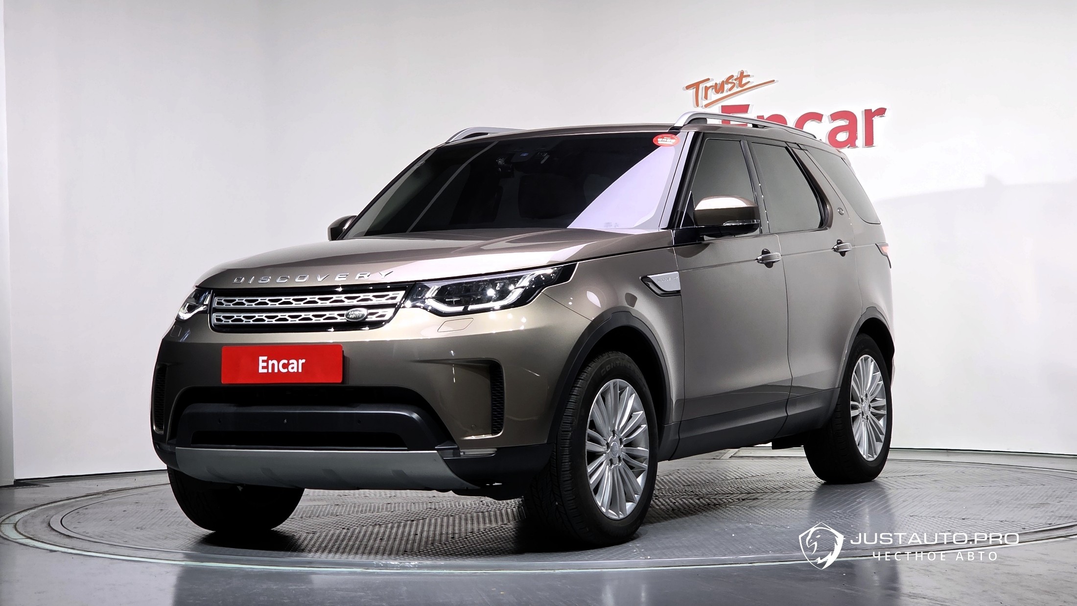 Автомобиль Land Rover Discovery