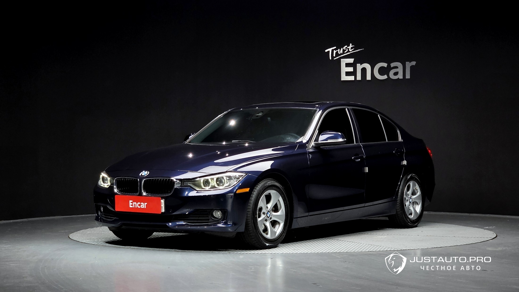 Автомобиль BMW 3-Series