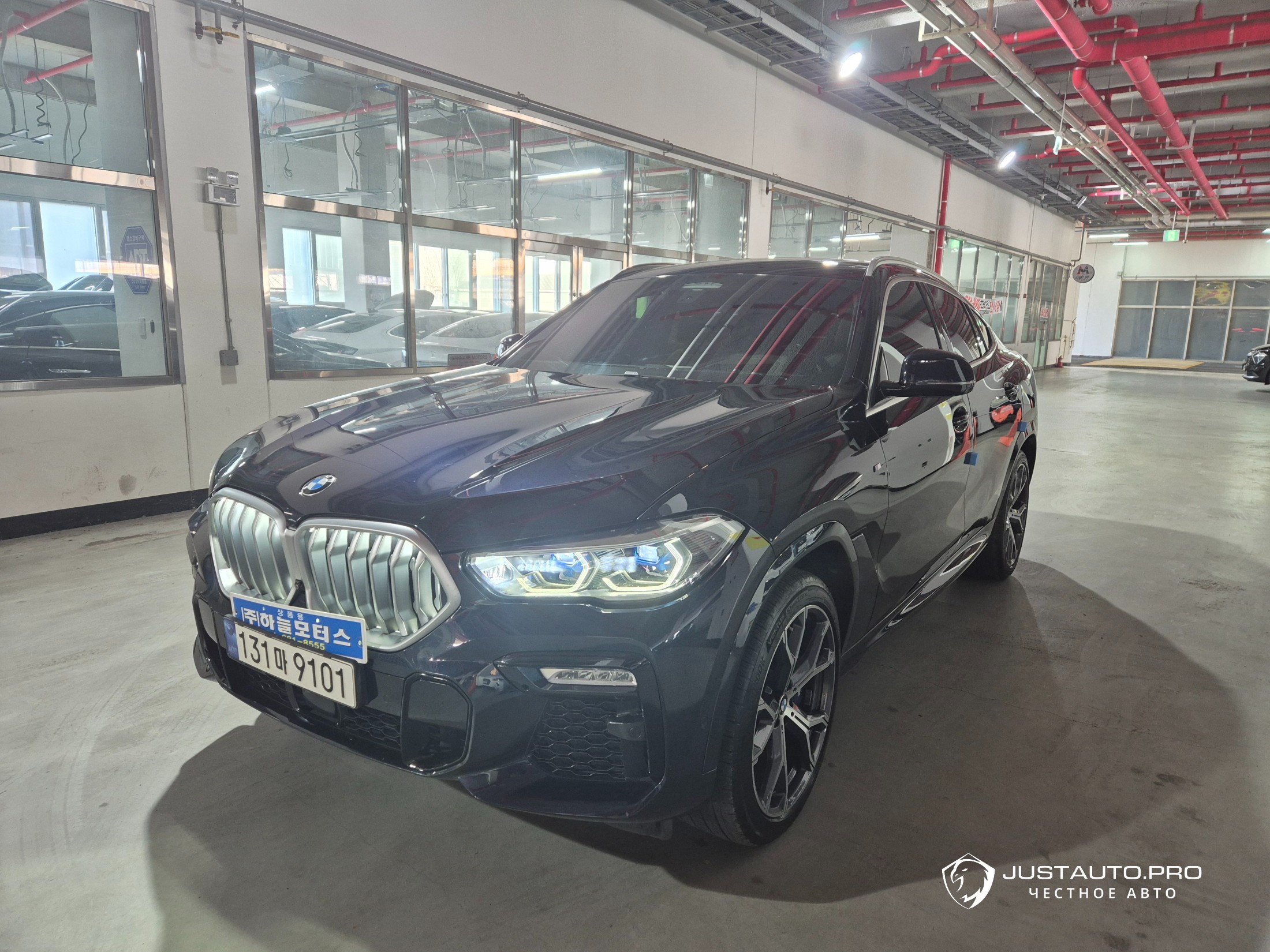 Автомобиль BMW X6
