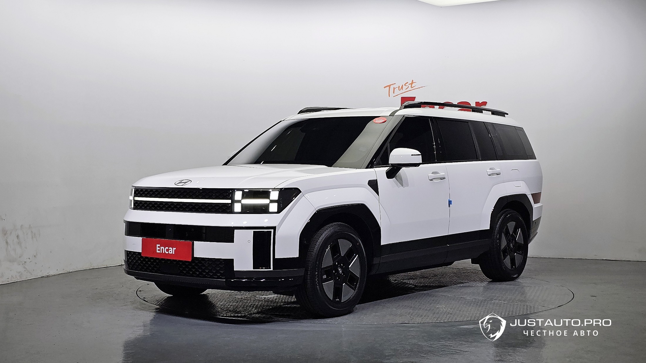 Автомобиль Hyundai Santafe