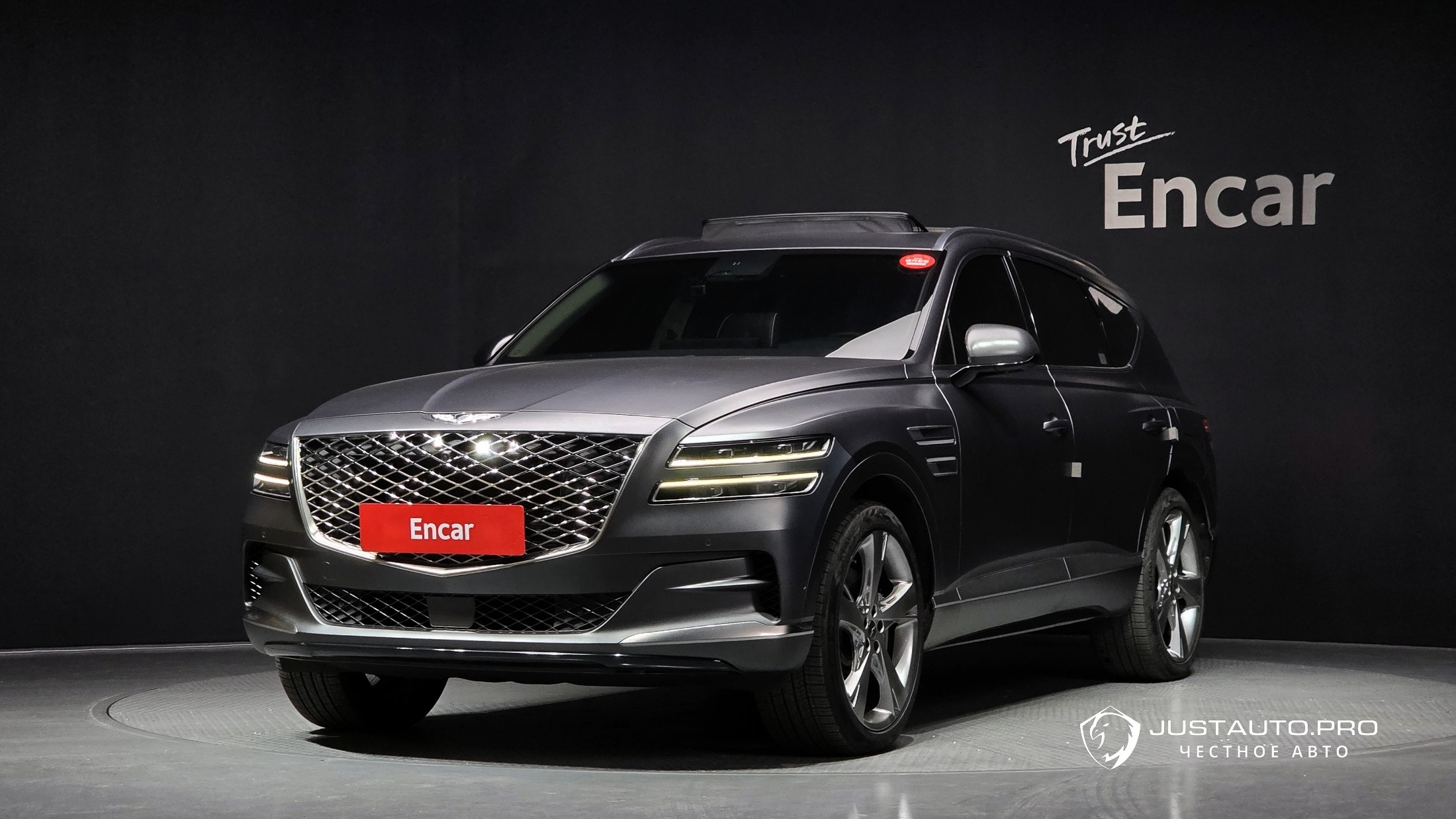 Автомобиль Genesis GV80