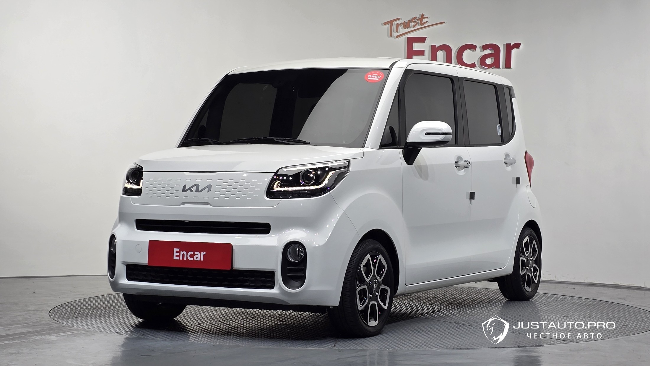 Автомобиль Kia RAY