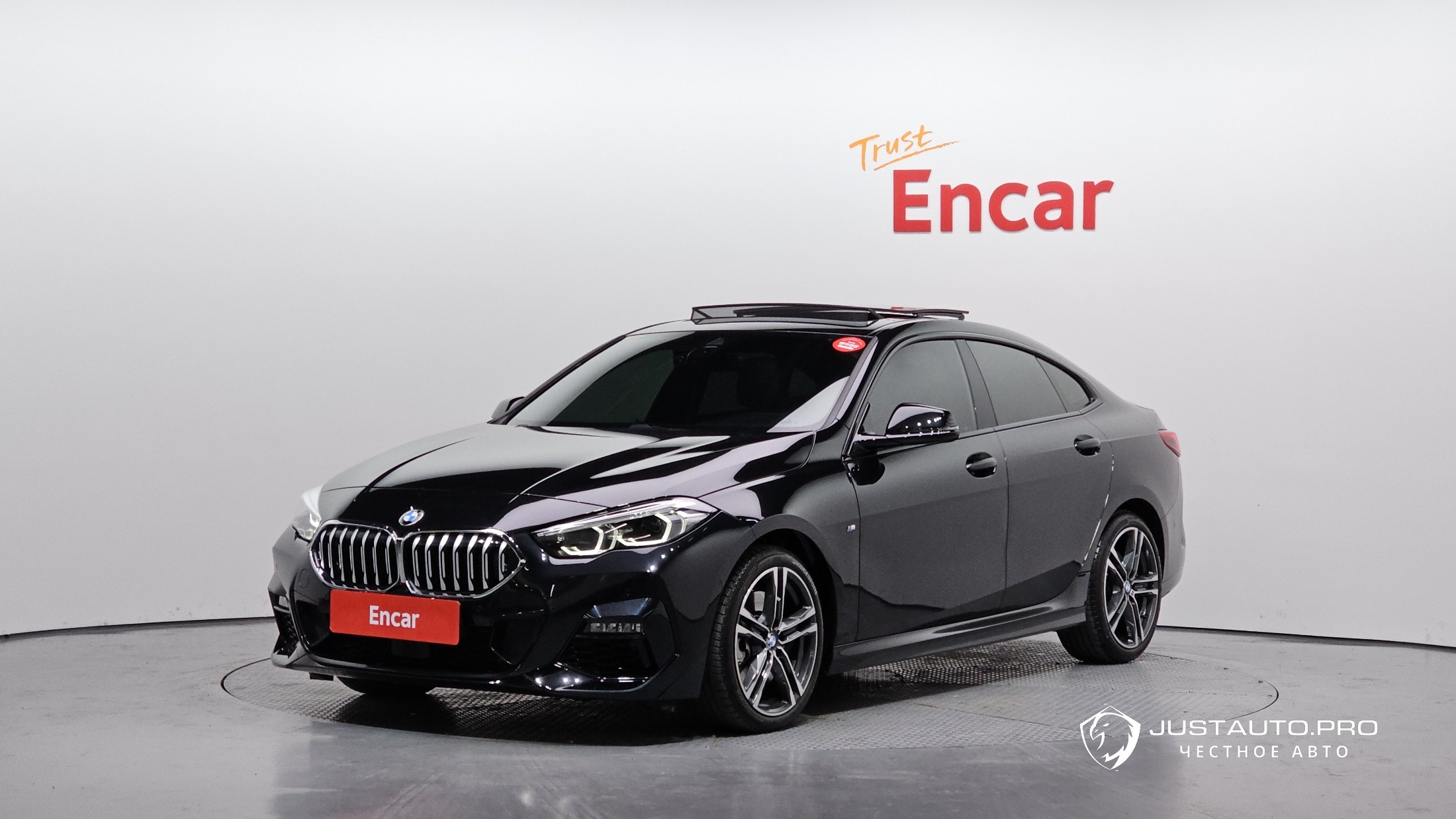 Автомобиль BMW 2-Series
