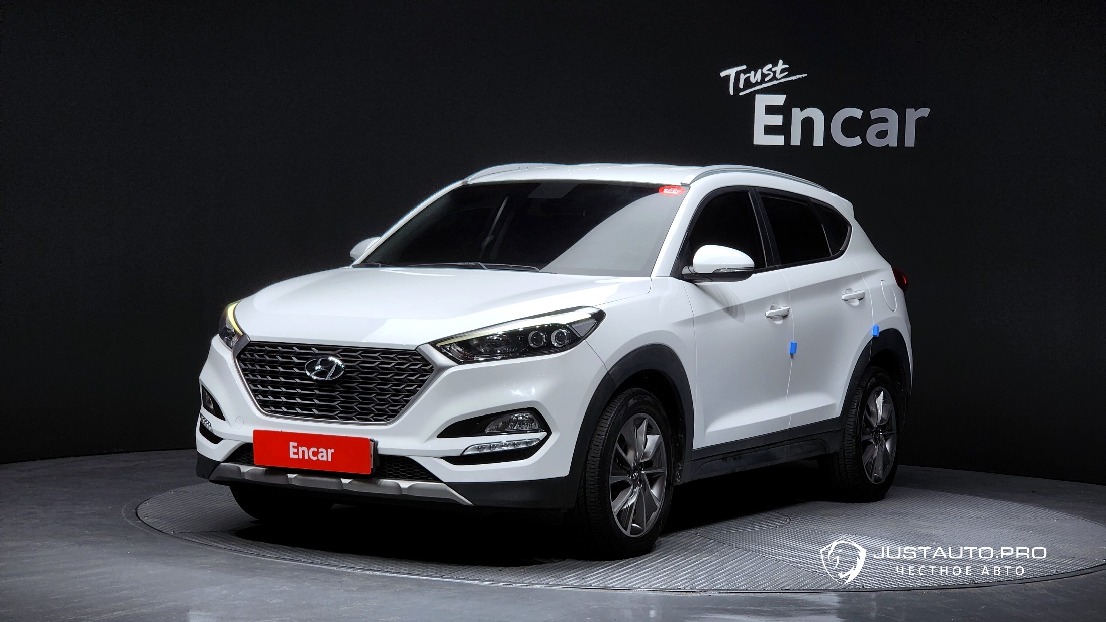 Автомобиль Hyundai Tucson