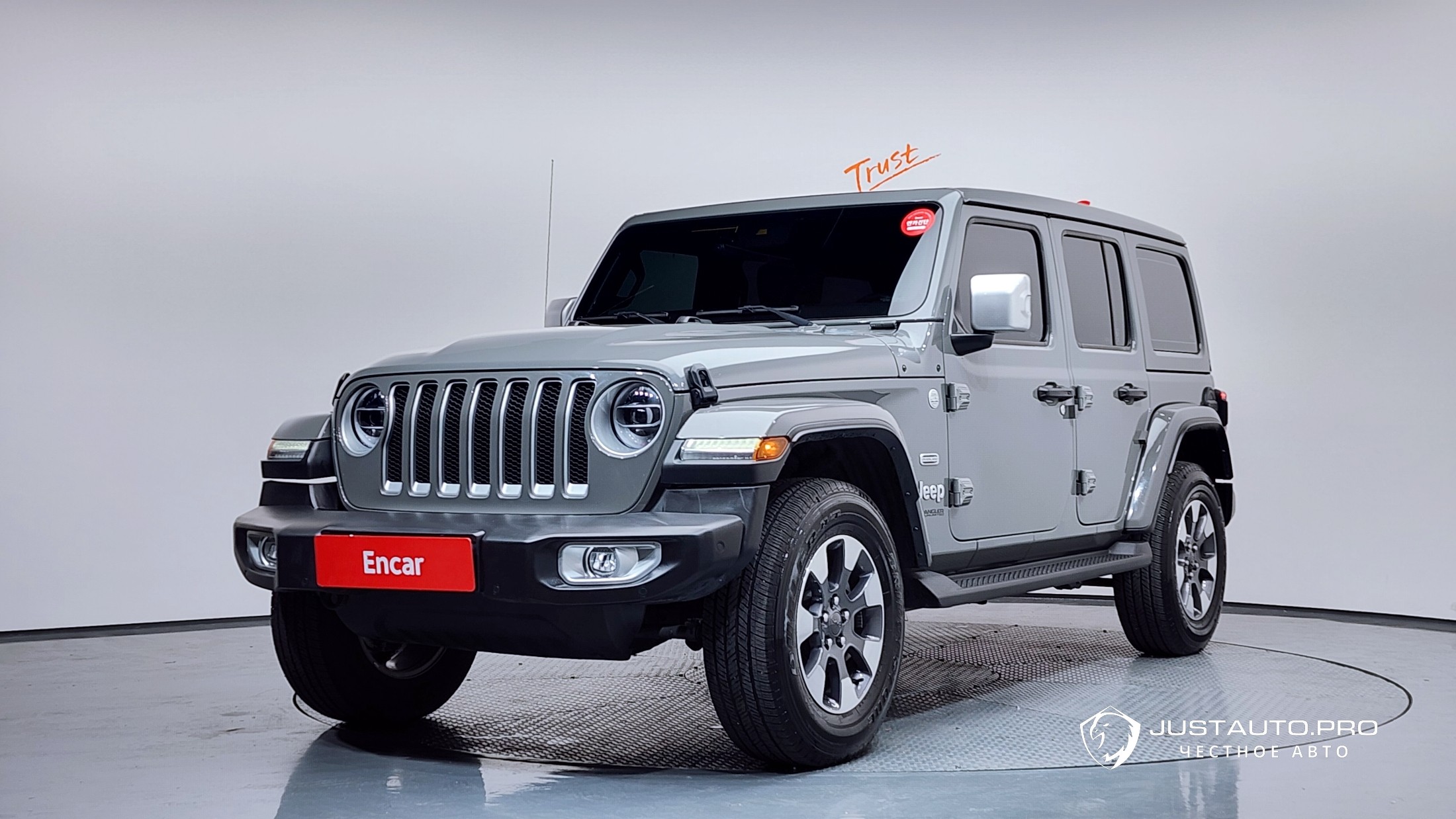 Автомобиль Jeep Wrangler
