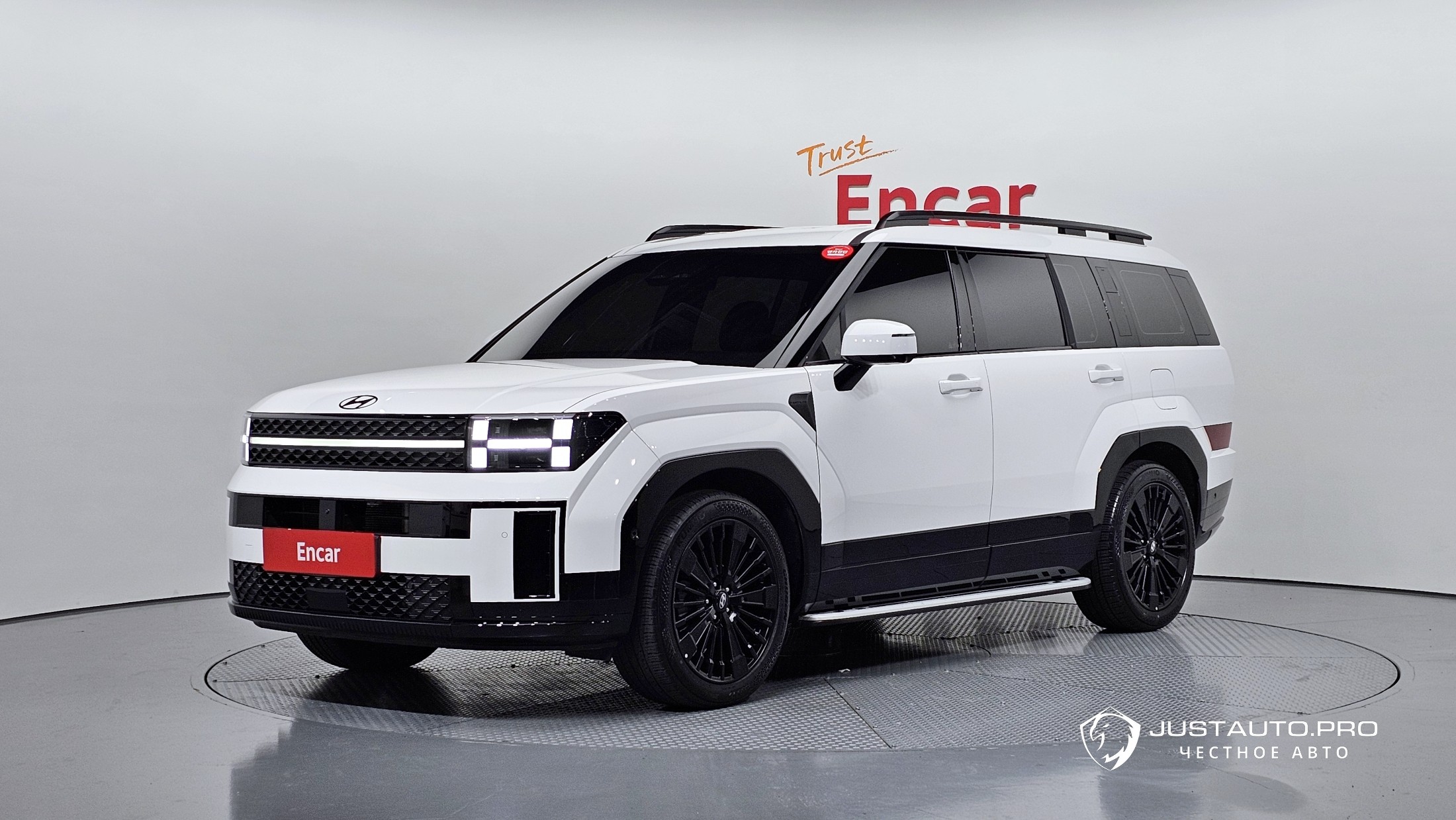 Автомобиль Hyundai Santafe